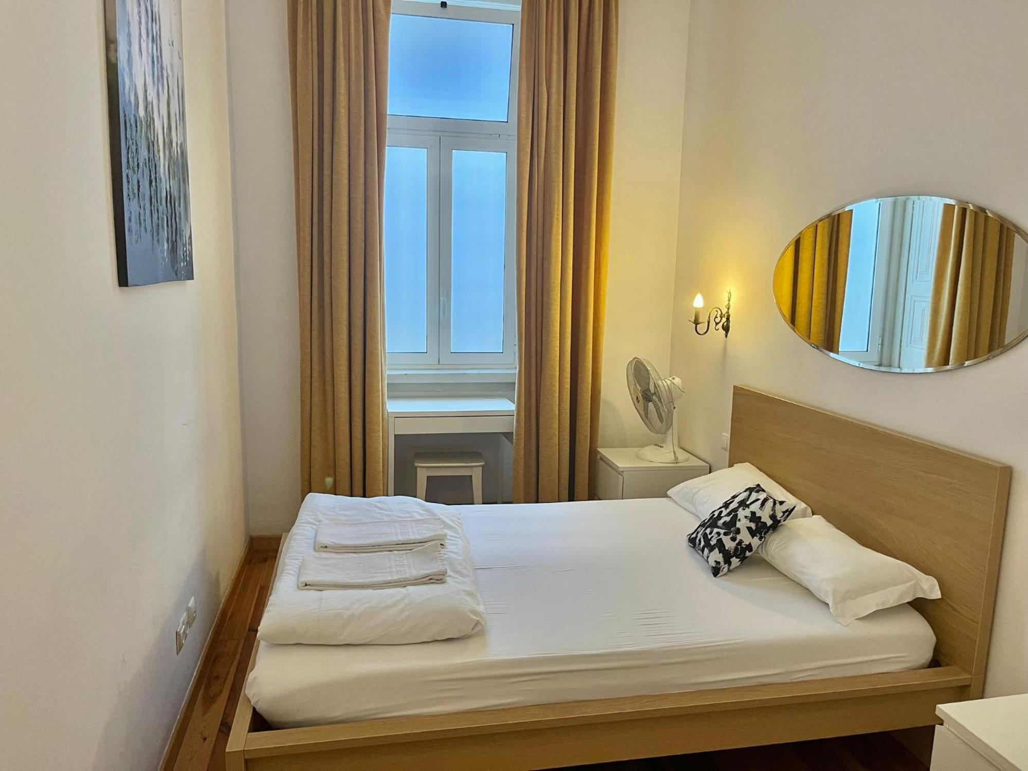 3 Bedroom, 2 Bathroom - Palma Lisboa