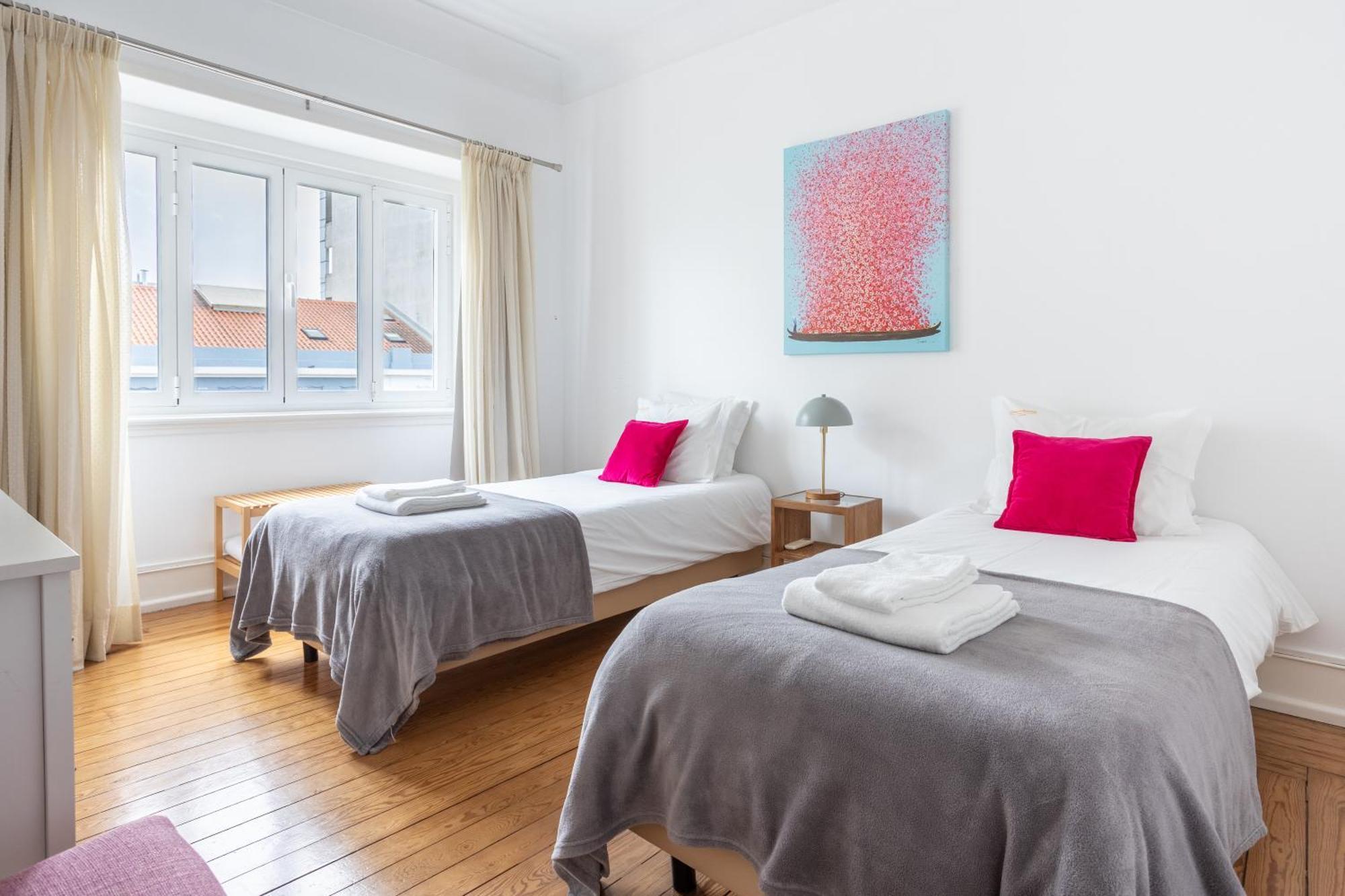 Avec 4 chambre Appartement *