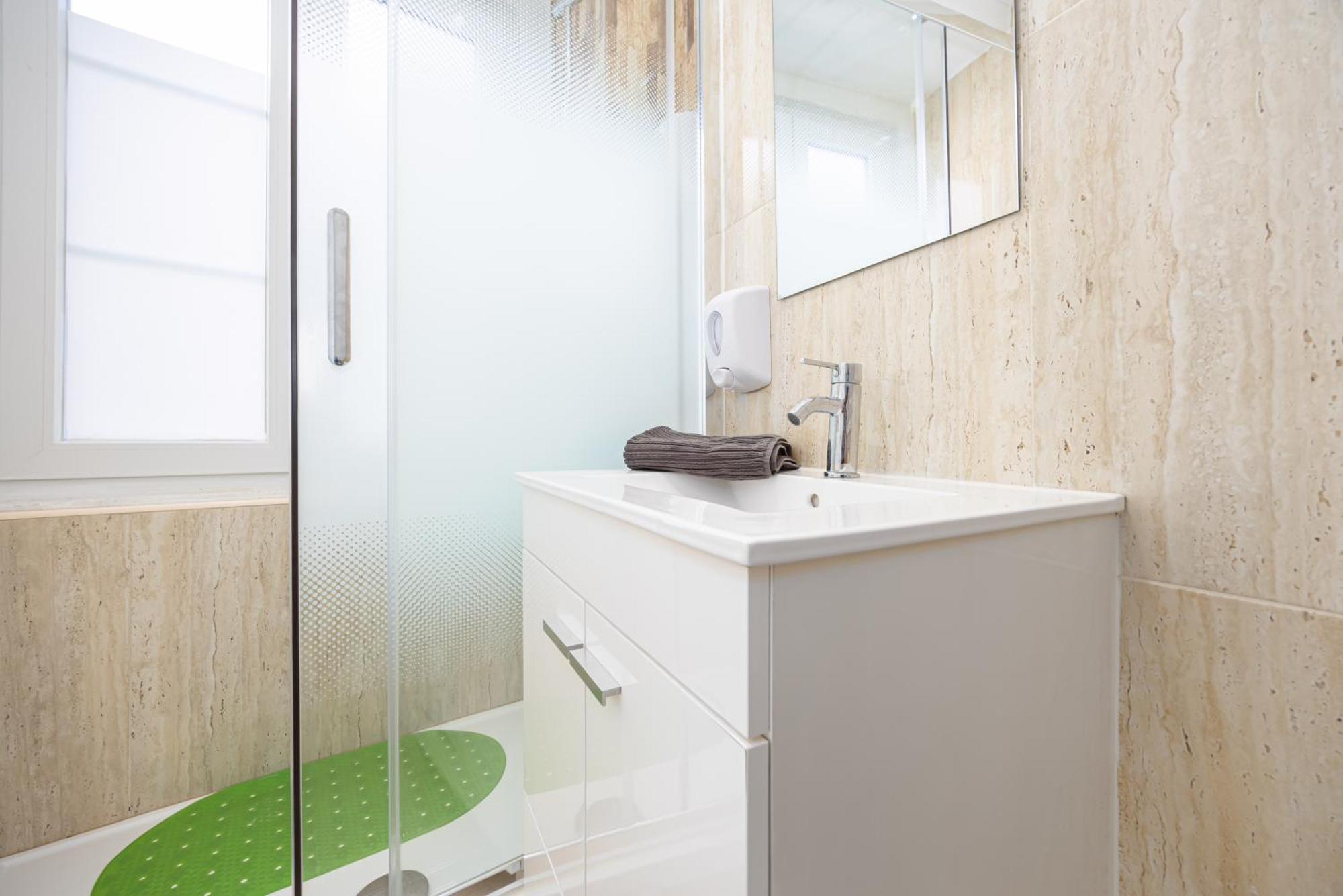 Alfama Valle Apartment *