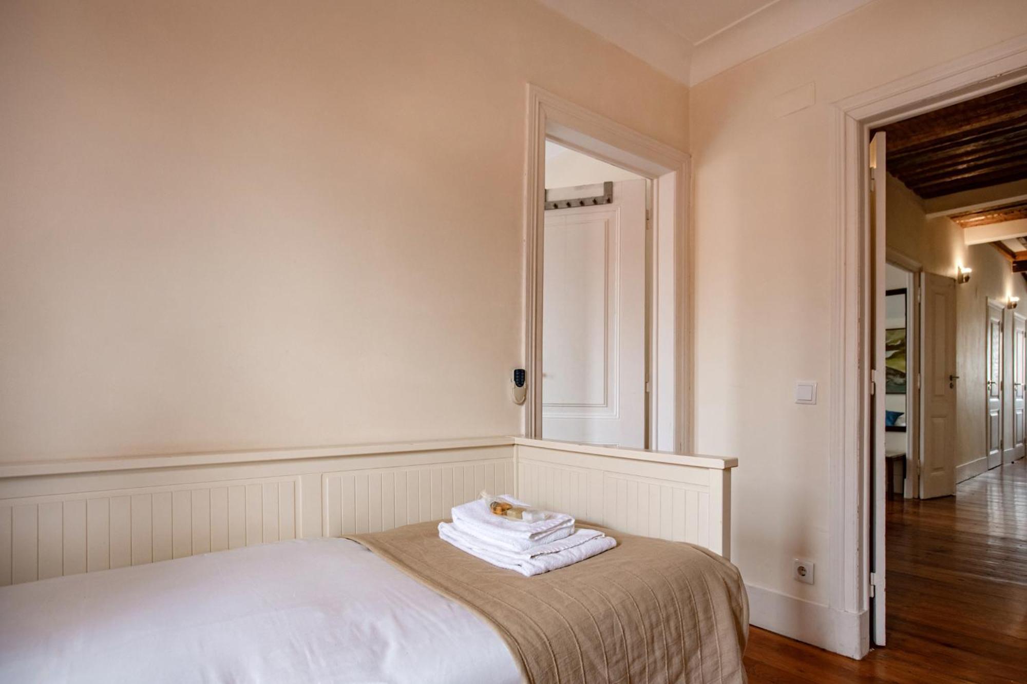 Gasthof Large Family Flat In Campo De Ourique