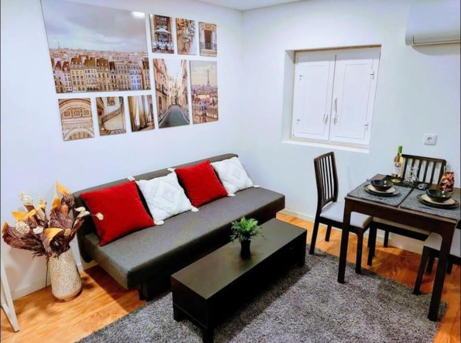 Modern, Cozy Flats In The Heart Of Appartement Lisboa