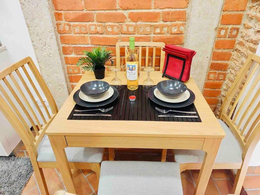 Appartement Modern, Cozy Flats In The Heart Of *