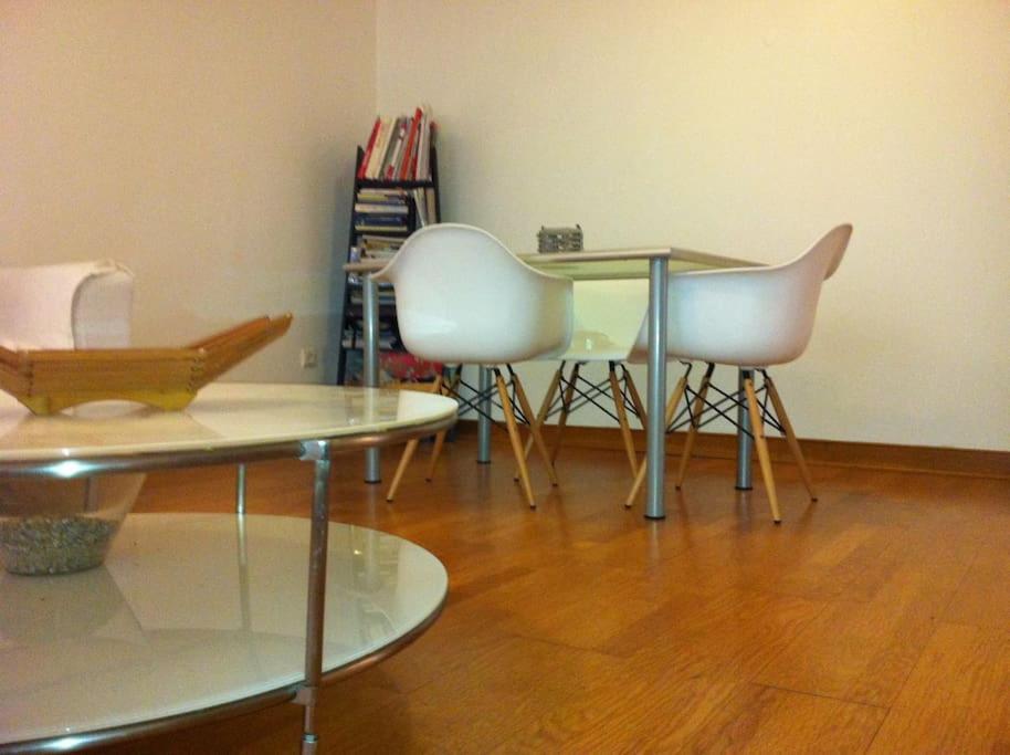 Blue - Metro At Your Door Appartement *