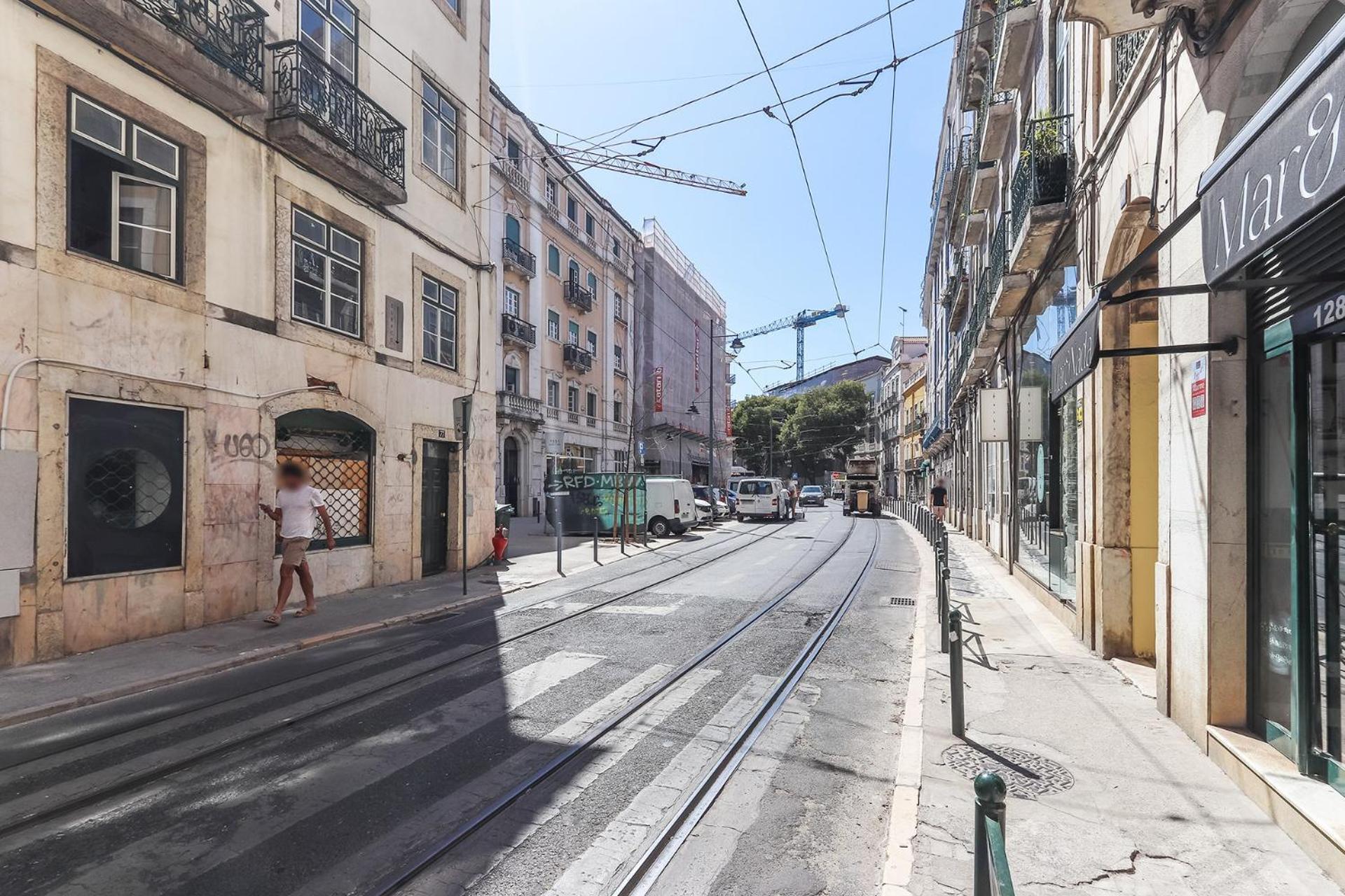 Santos Tiny By Homing Lisbon