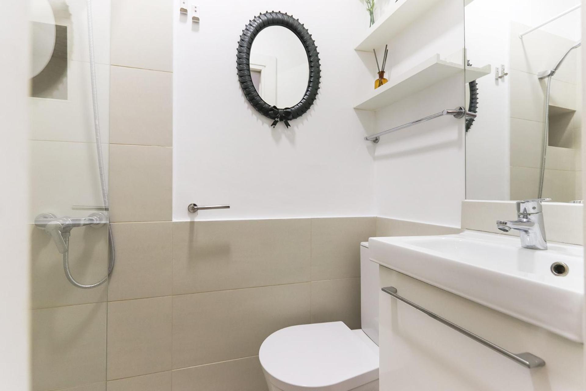 Santos Tiny By Homing * Lisbon