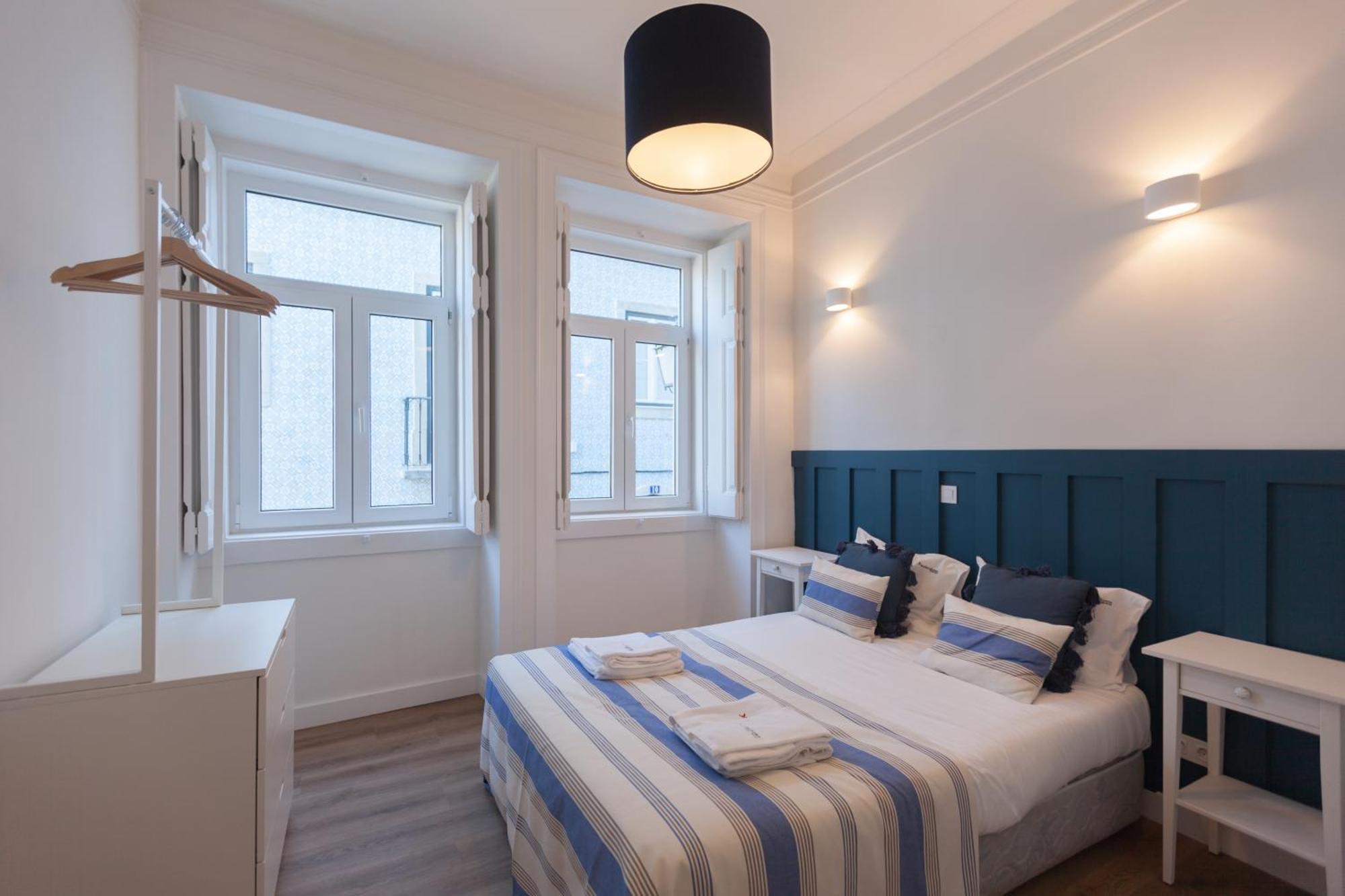 Flh Graca Charming Duplex With Small Pool Apartment
