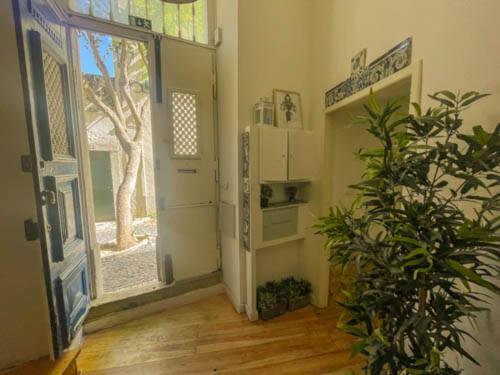 Historical Bica - 3 Bedroom Appartement Lisboa