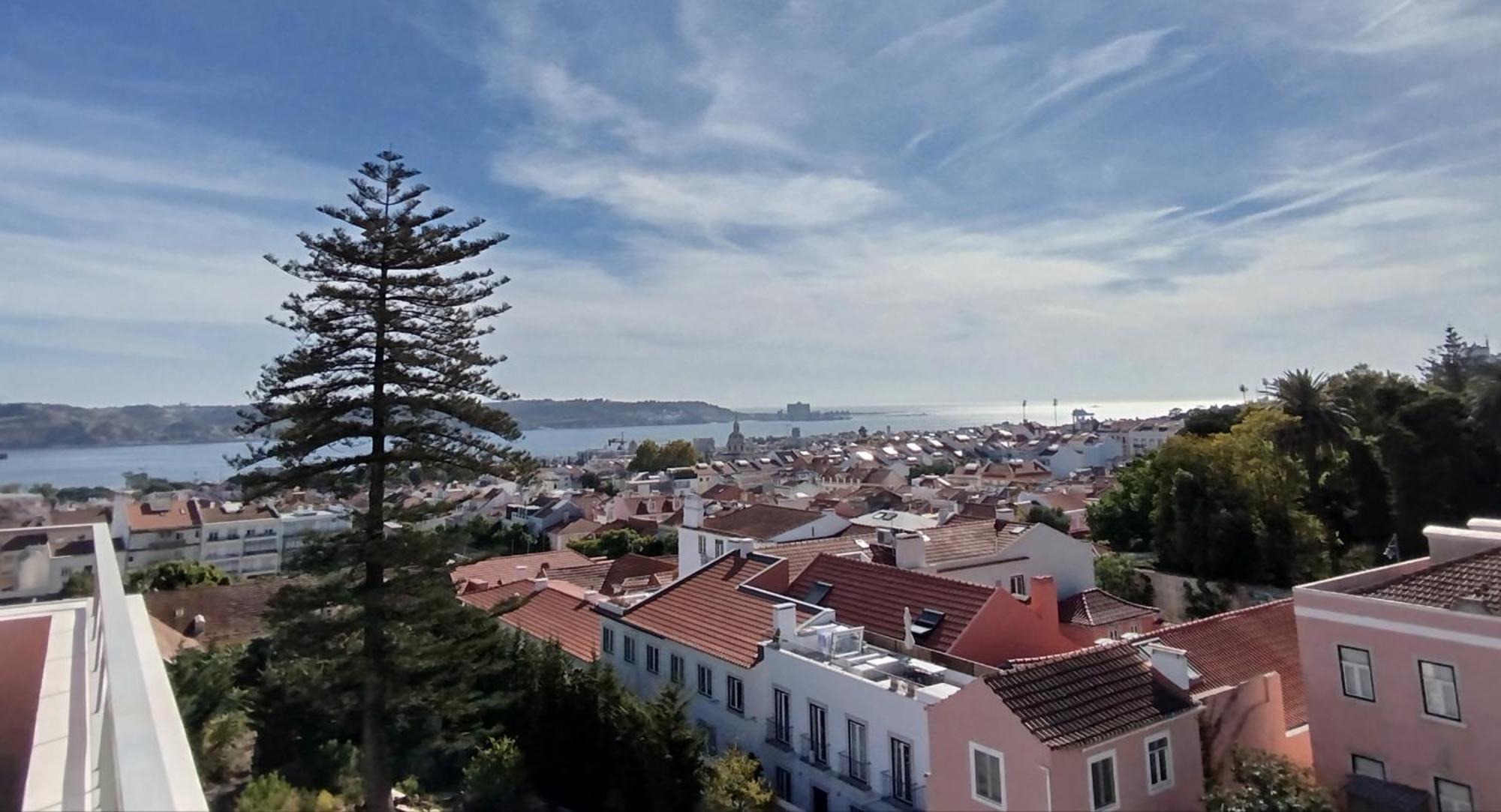 Apartamento Ajuda Palace *