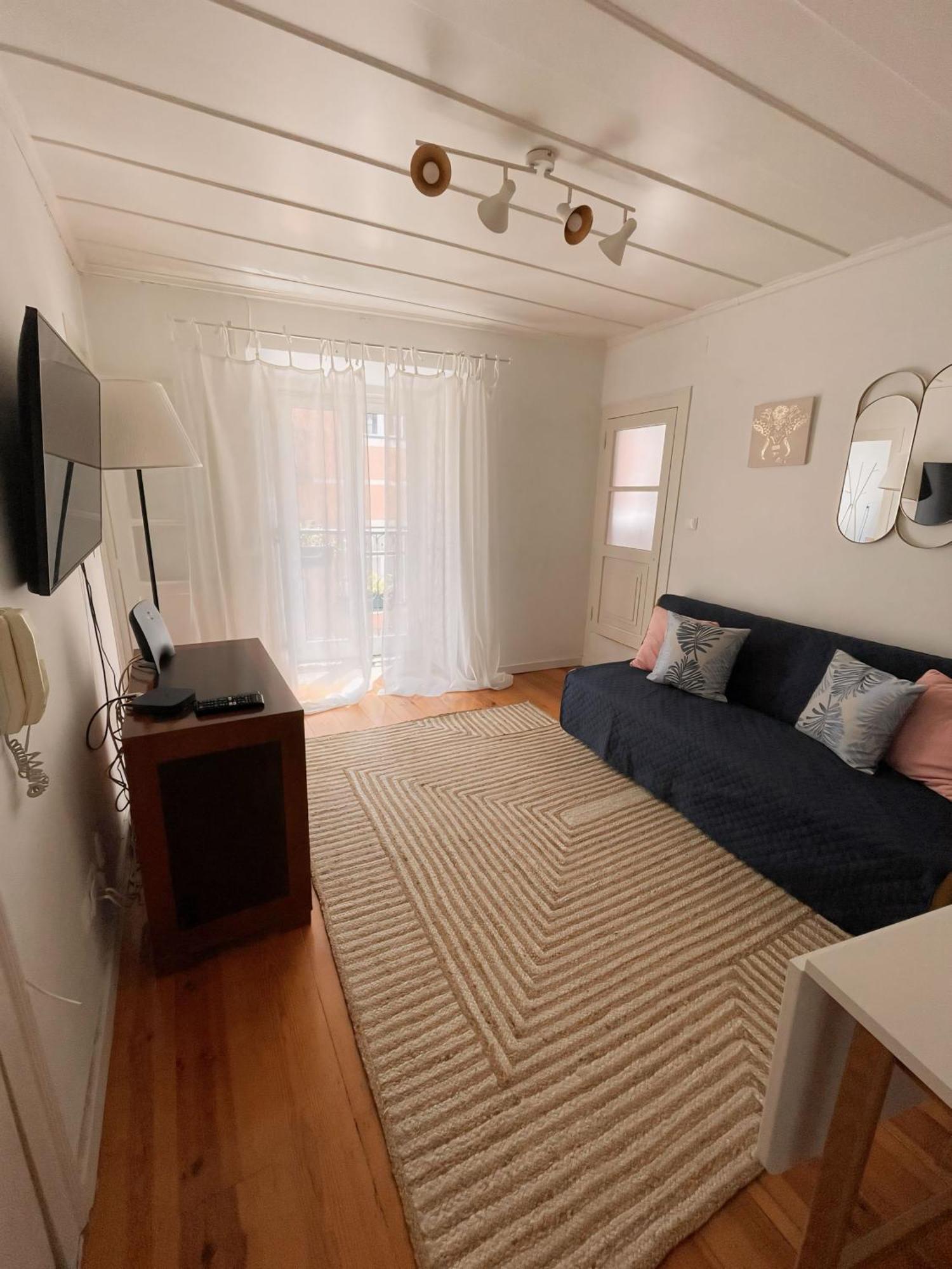 Apartment Luar De Lisbon