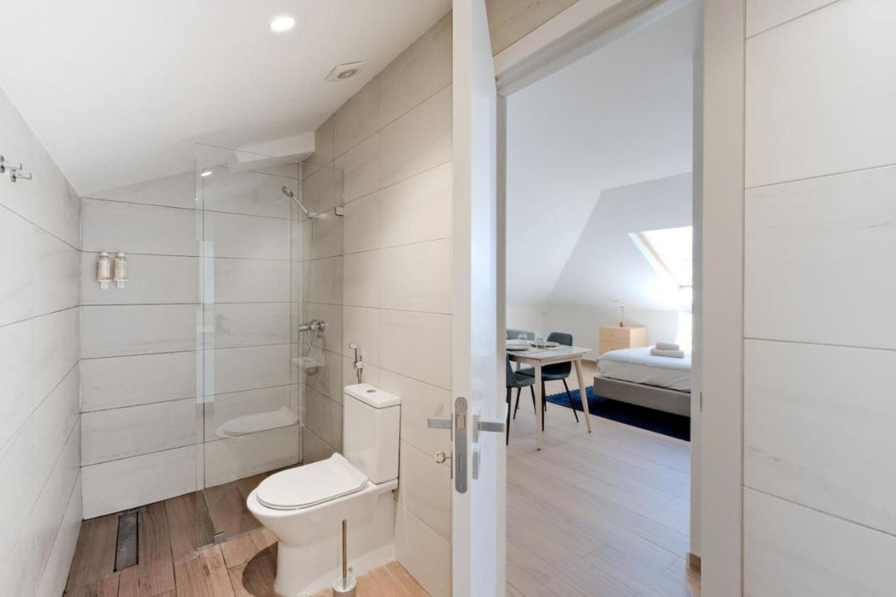 Lovely Fully Equipped Near Subway N12 Appartement Lisboa