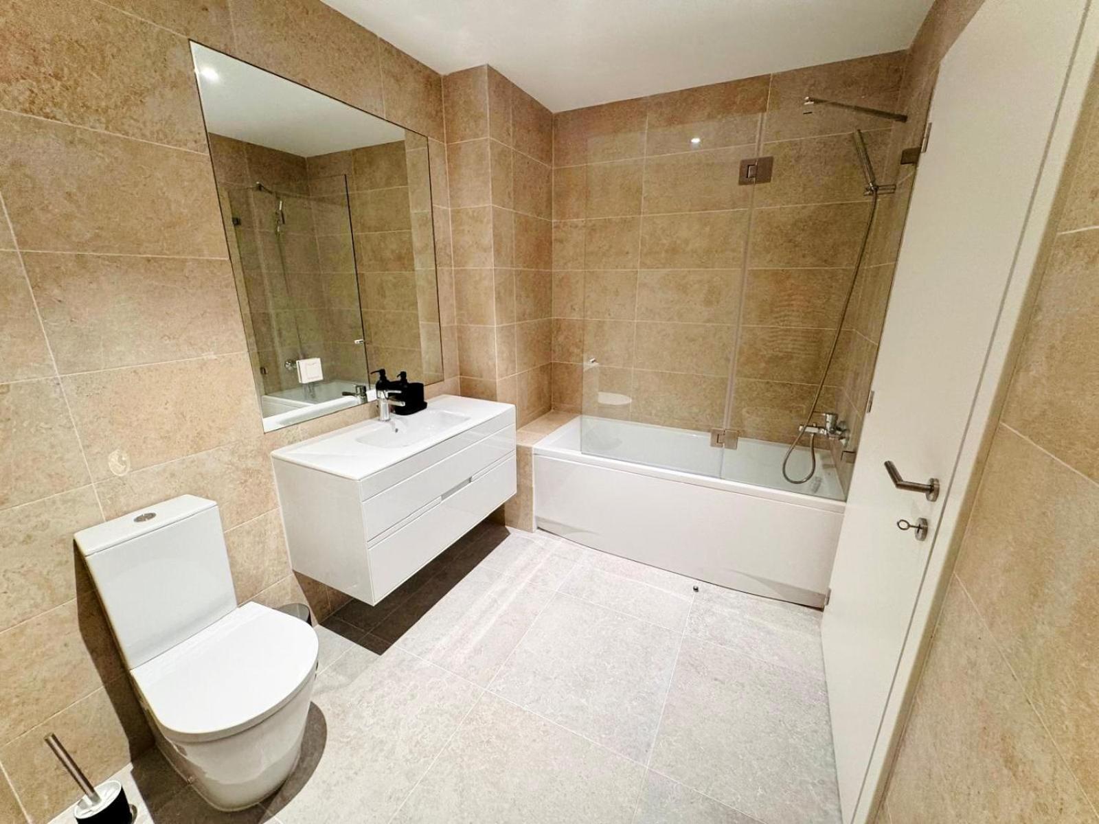 Appartement Pink House Ii Beautiful 2 Bedroom Flat In City Center *