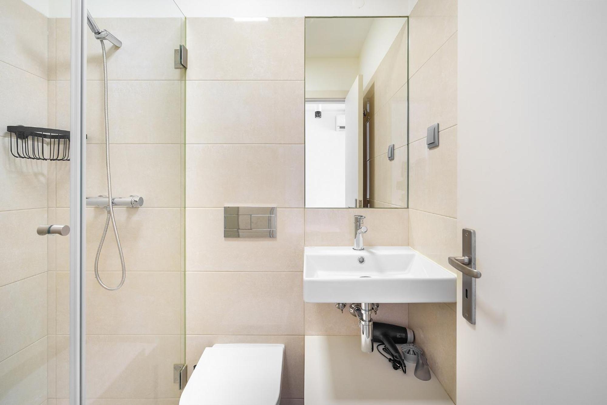 Whome Flat In The Heart Of Anjos *