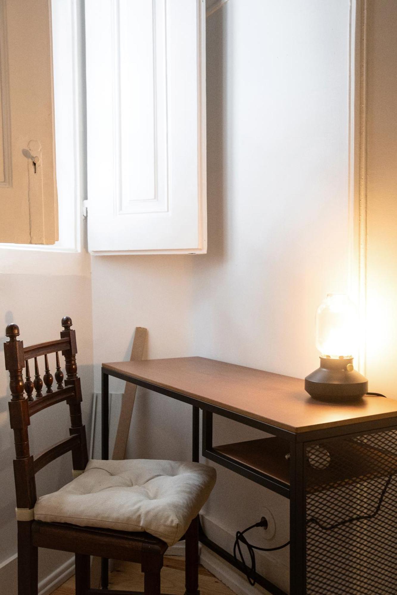 Appartement Charming 3-bedroom Retreat In The Heart Of