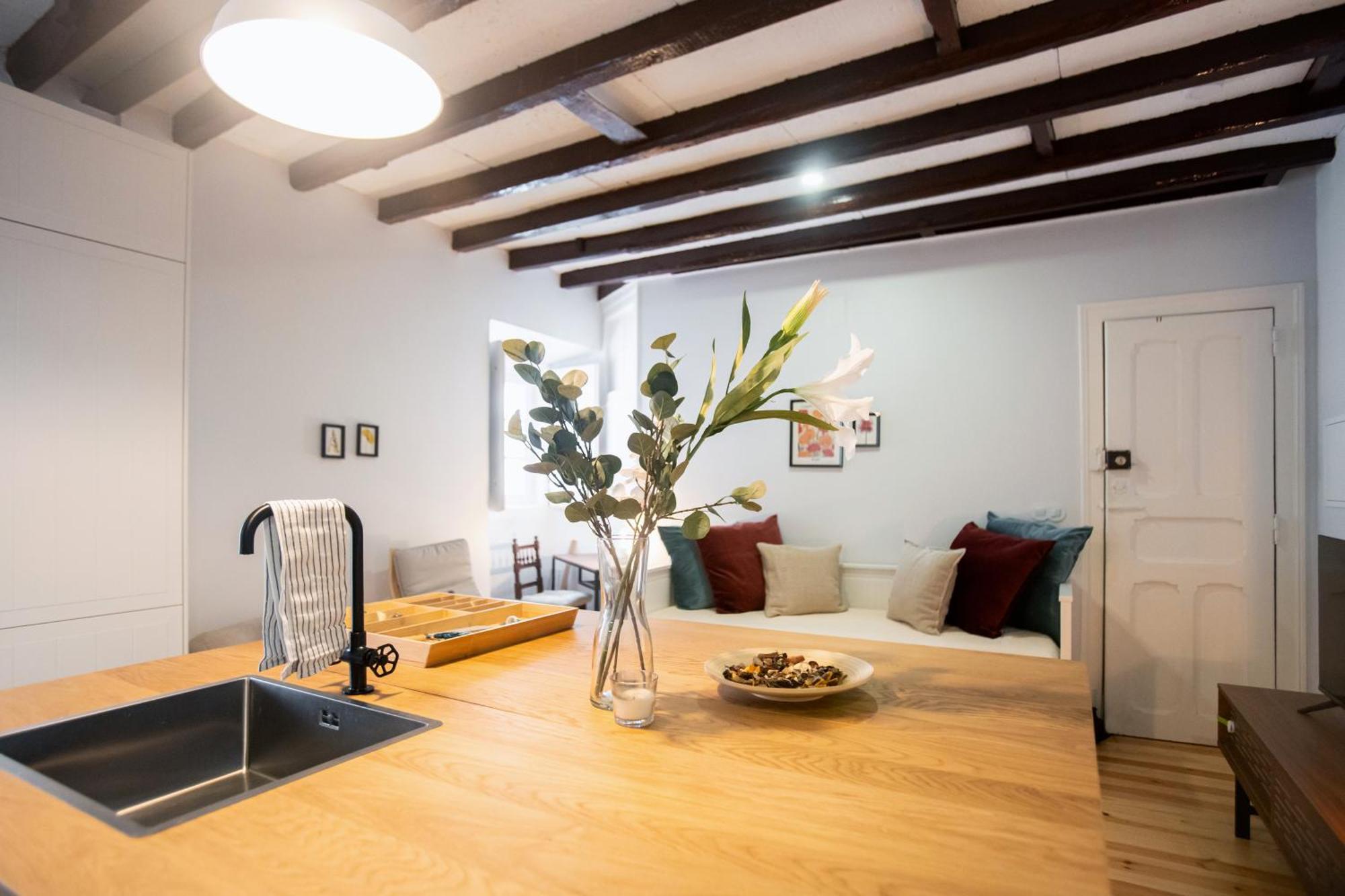 Charming 3-bedroom Retreat In The Heart Of Lisboa