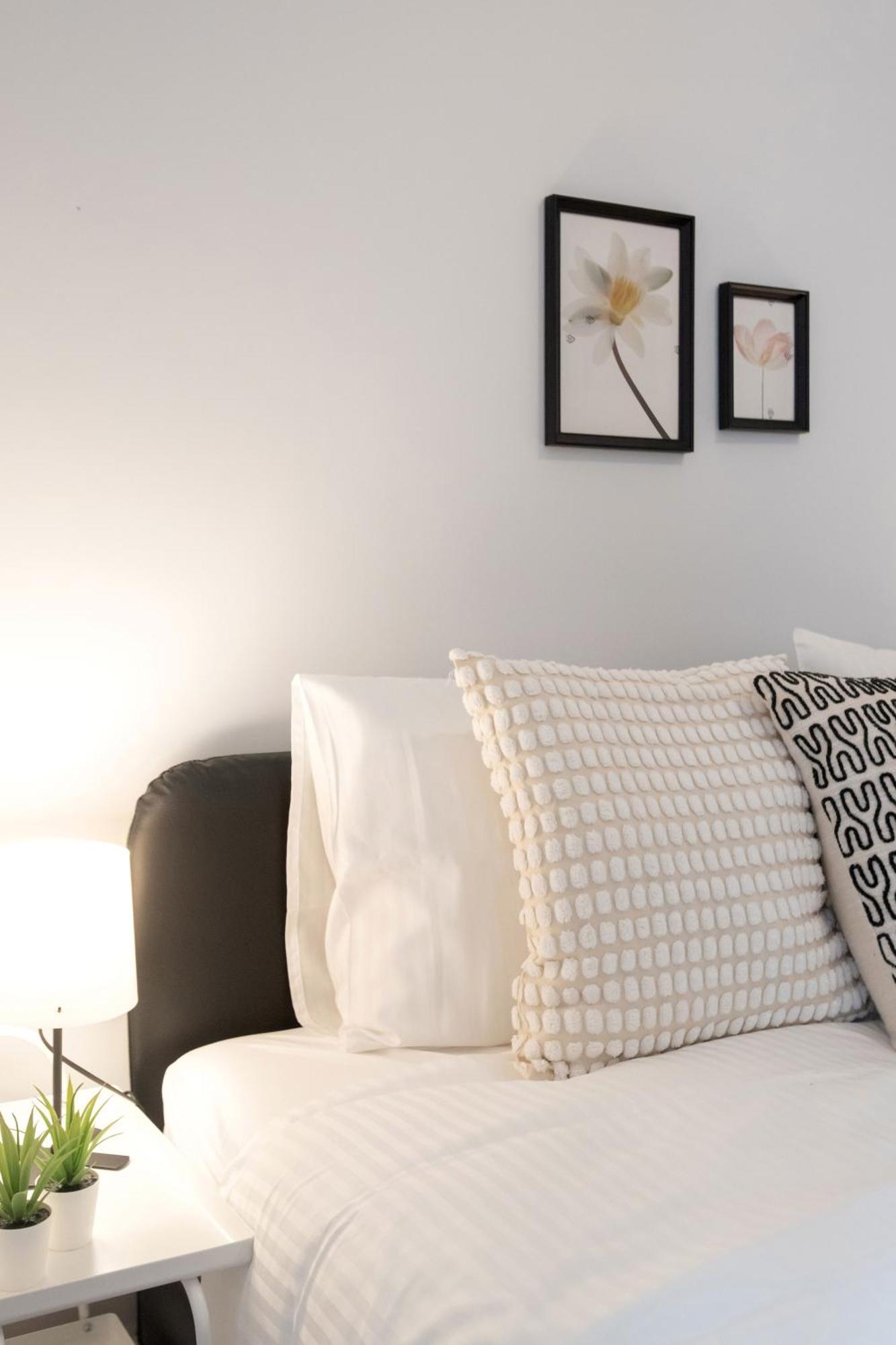 Charming 3-bedroom Retreat In The Heart Of
