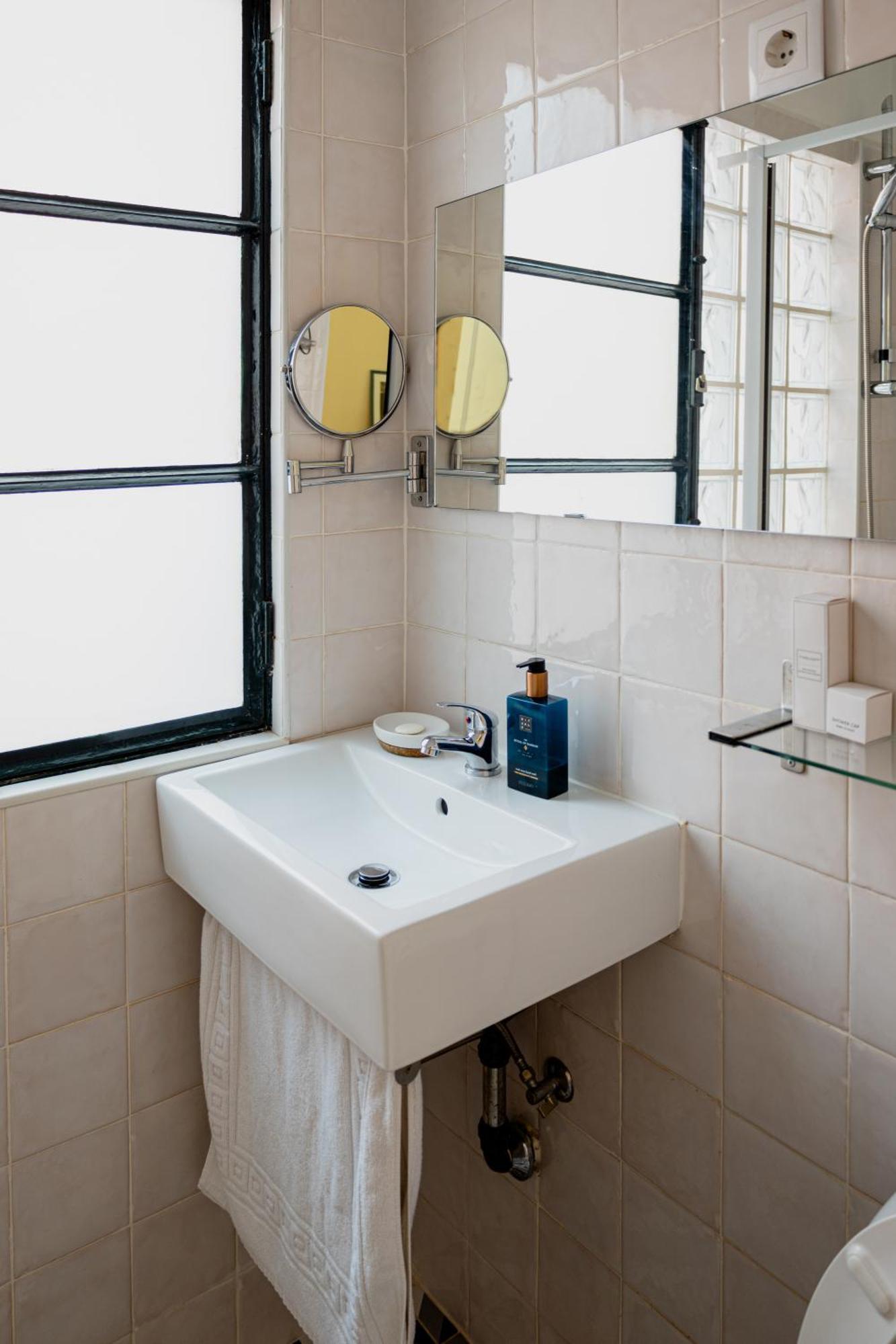 Angels Homes-n27, 3ºfloor - Bairro Tipico, Centro * Lisboa