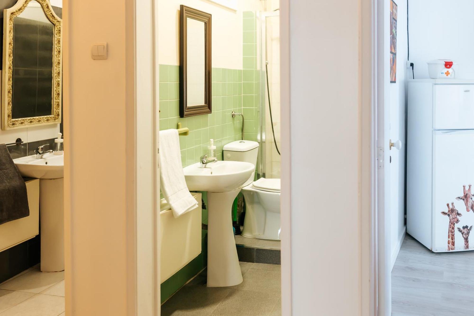 Aquilla Family 207 Homestay Lisbon