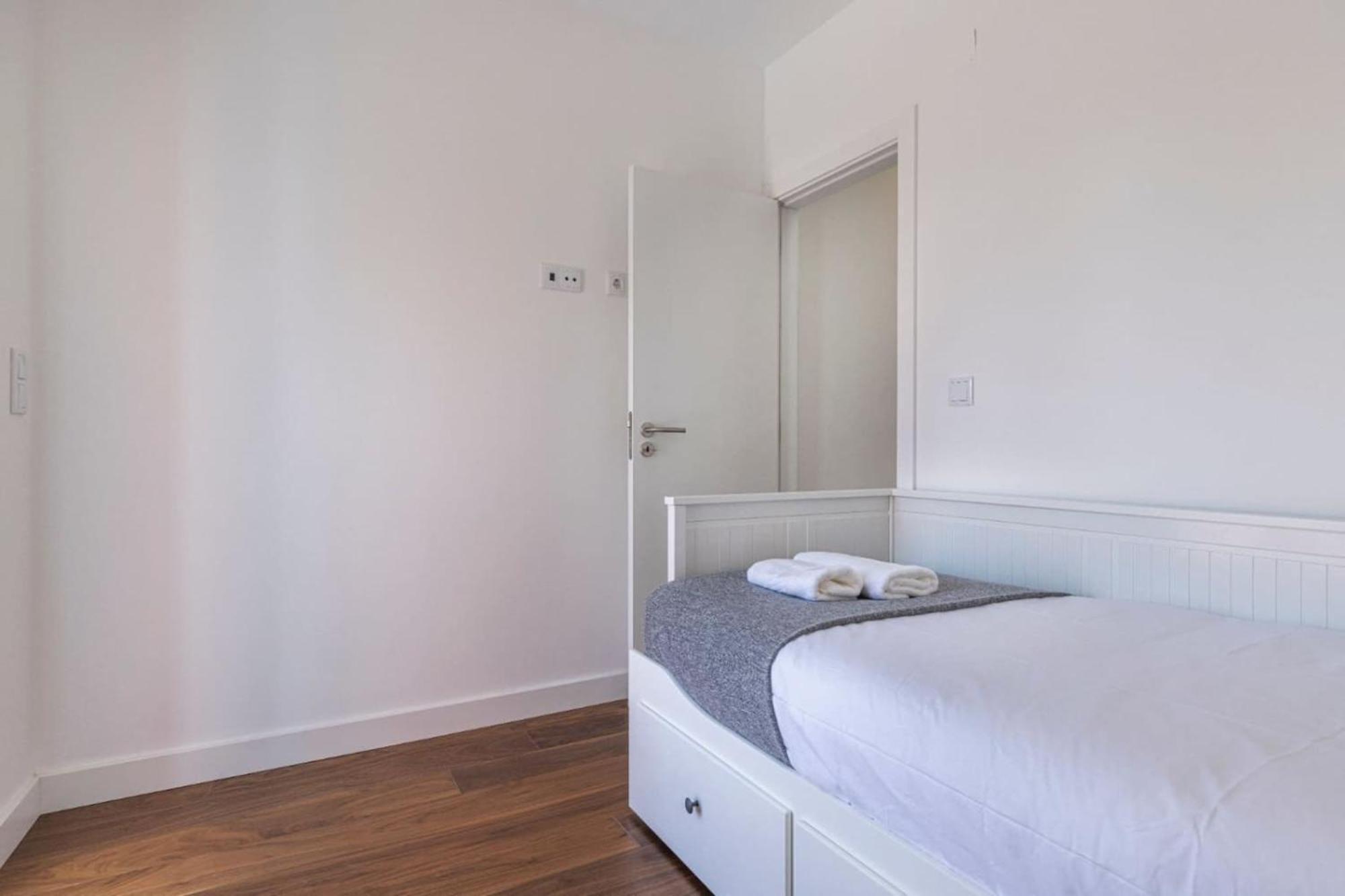Apartment Joao Da Mata Amazing Views By Innkeeper Lissabon