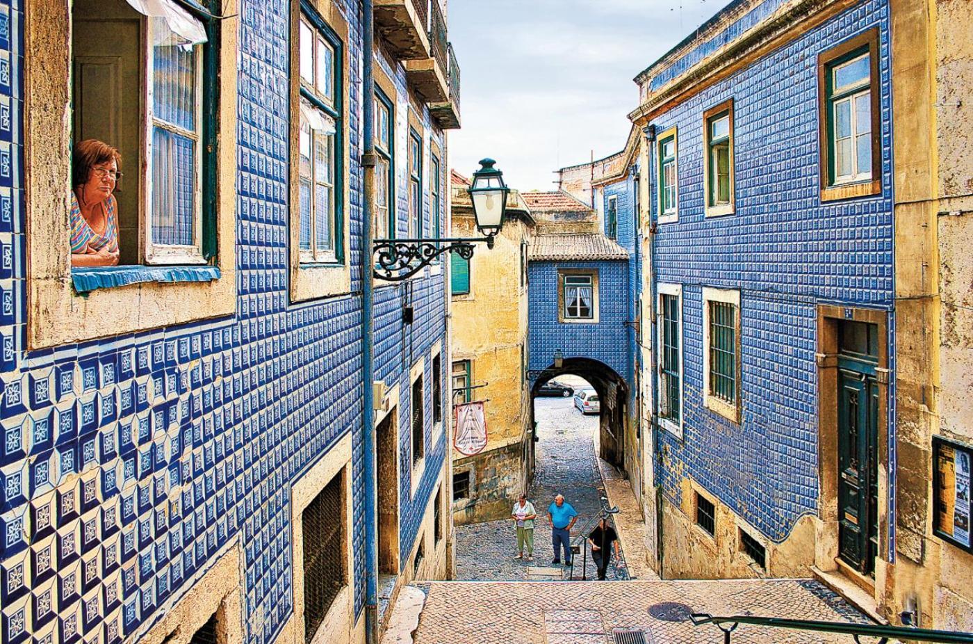 In Historic Neighbourhood, Walk Everywhere! Appartement Lissabon