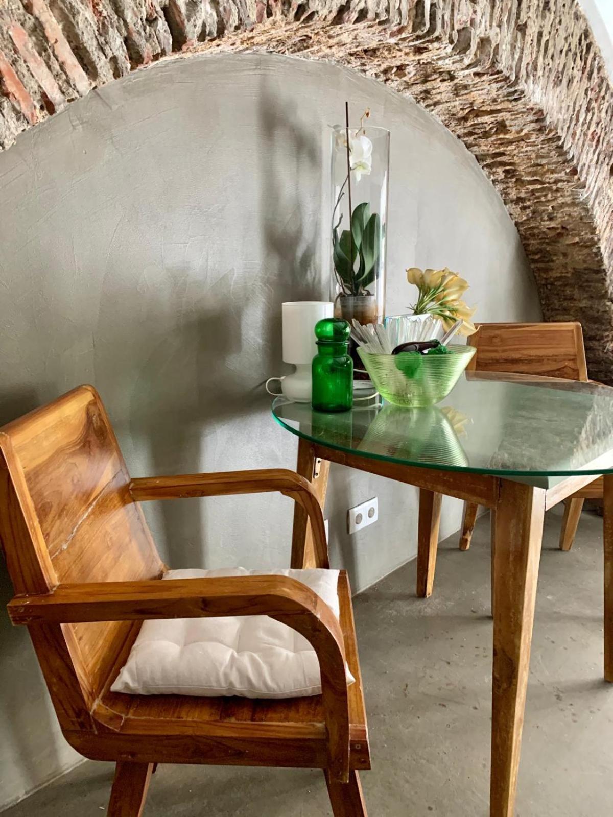 Appartement Old Stables Chiado - 2 Bedroom In The Heart Of Lisboa