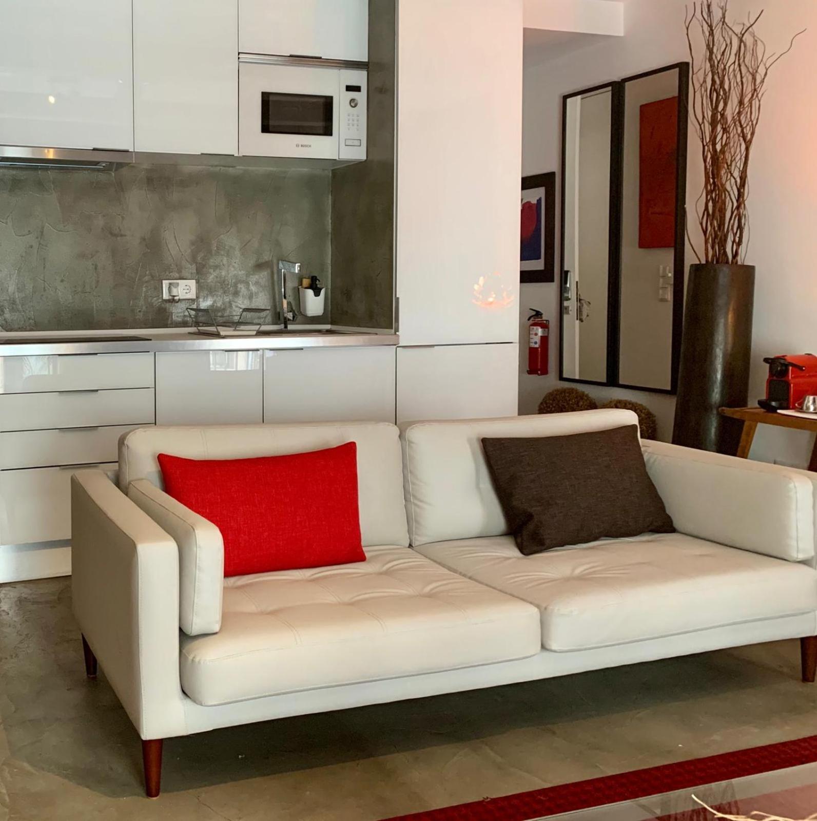 Old Stables Chiado - 2 Bedroom In The Heart Of Appartement