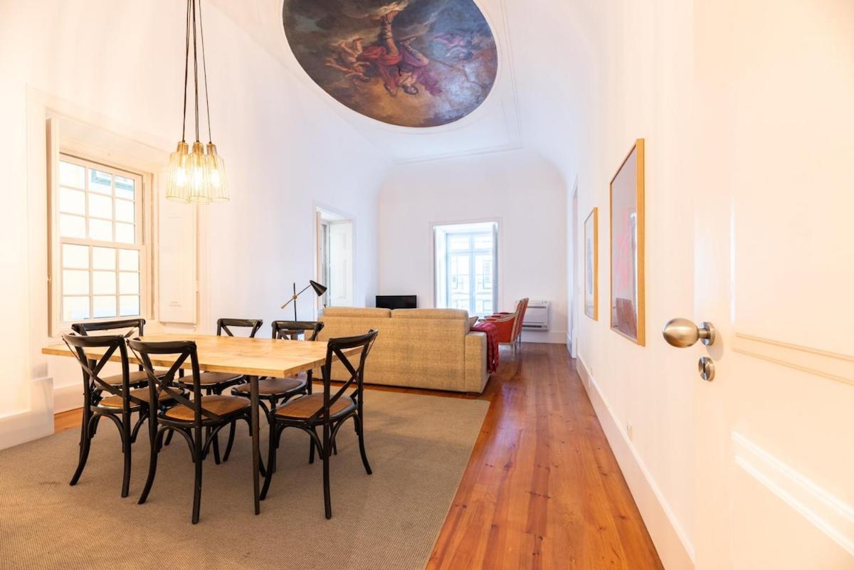Bica Contemporary Historic 2 Bedroom * Lisboa
