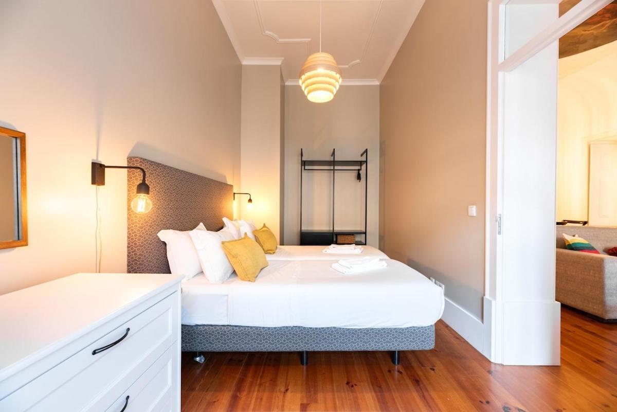 Bica Contemporary Historic 2 Bedroom Appartement