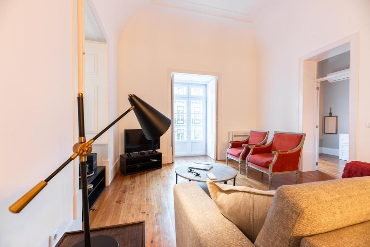 Appartement Bica Contemporary Historic 2 Bedroom Lisboa