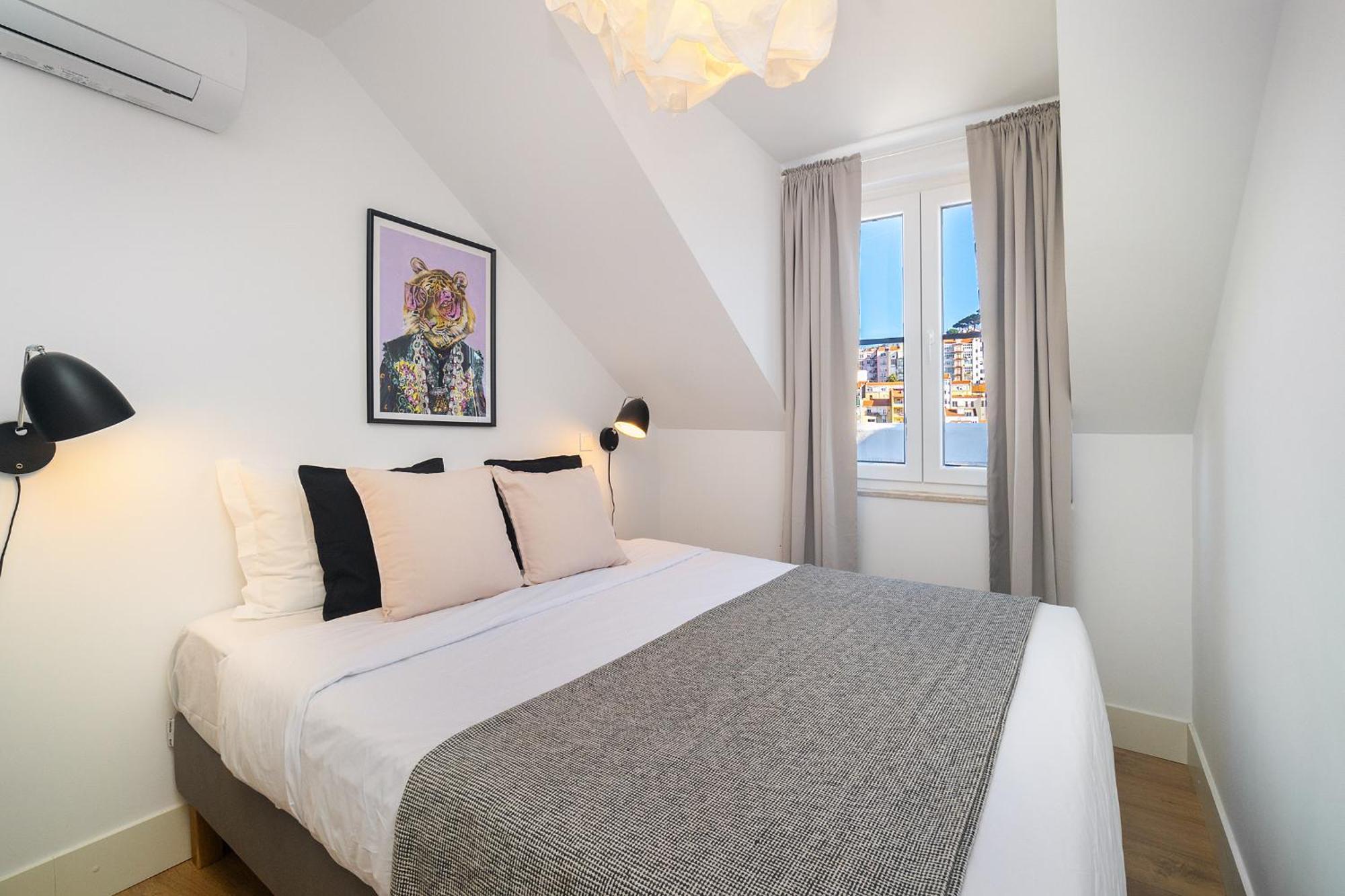 Apartment Modern By Soulplaces
