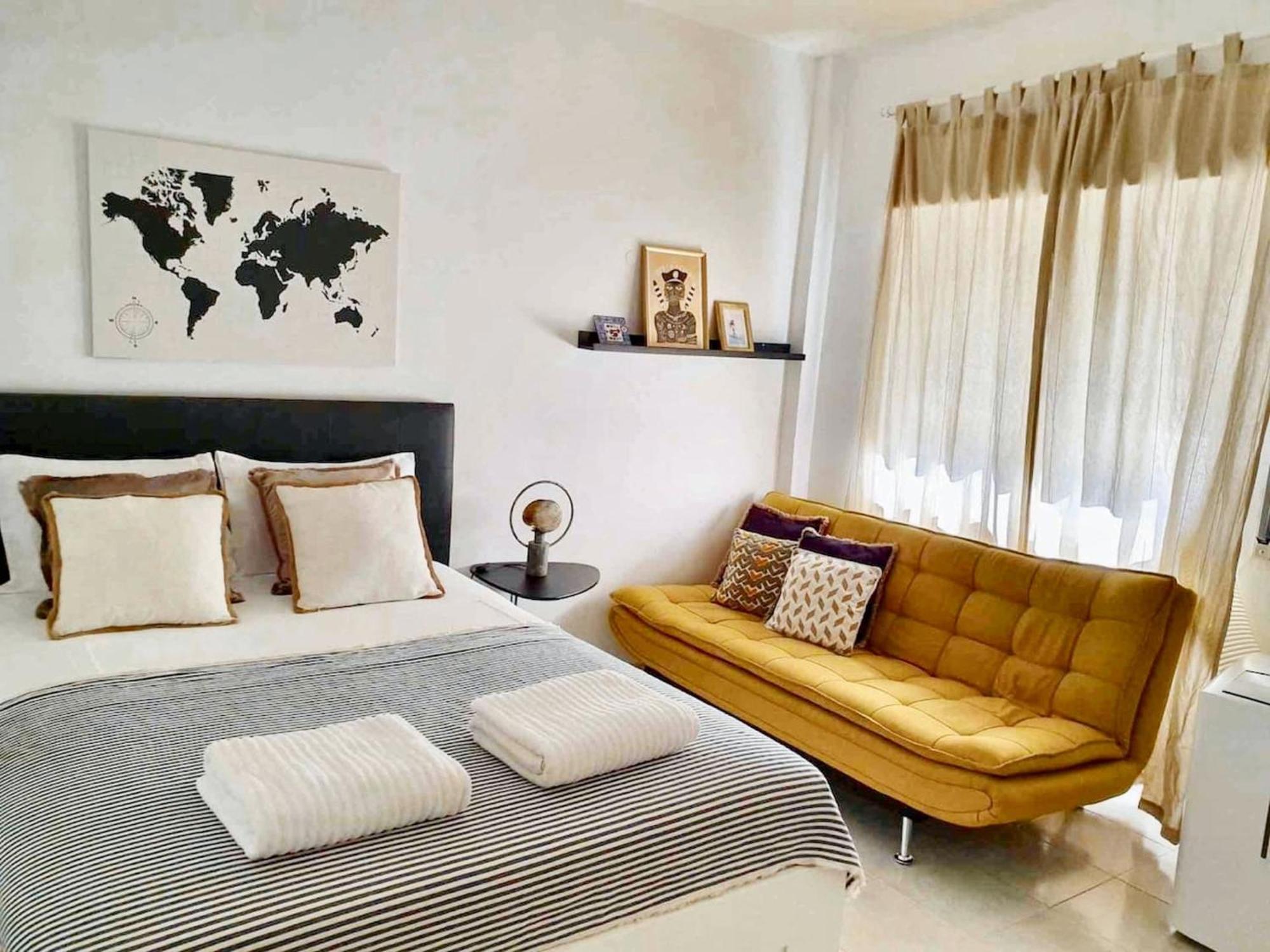 Apartment Comfortable With Balcony And Sea View In 50 M² Lissabon