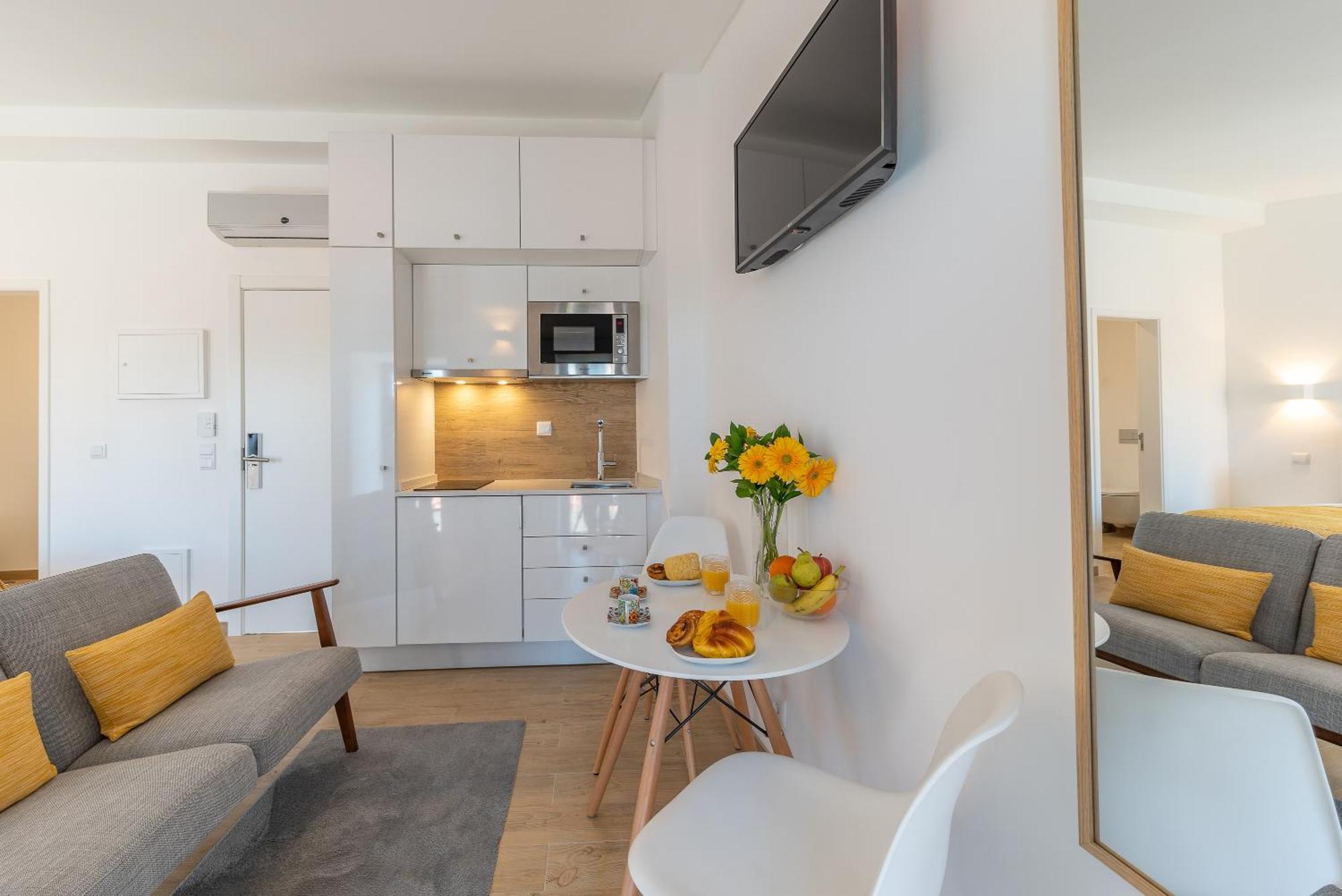 Orange 3 House - Chiado