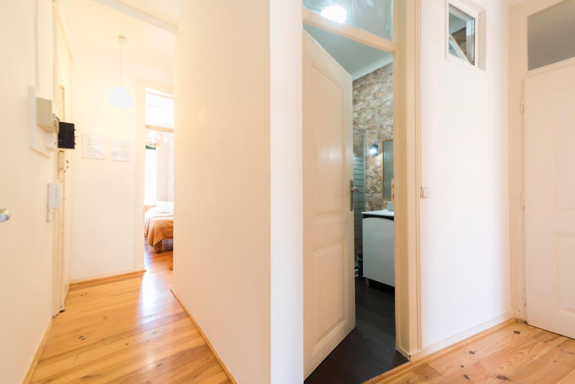 Com 3 Quartos Muito Acolhedores Nos Anjos Appartement Lisboa