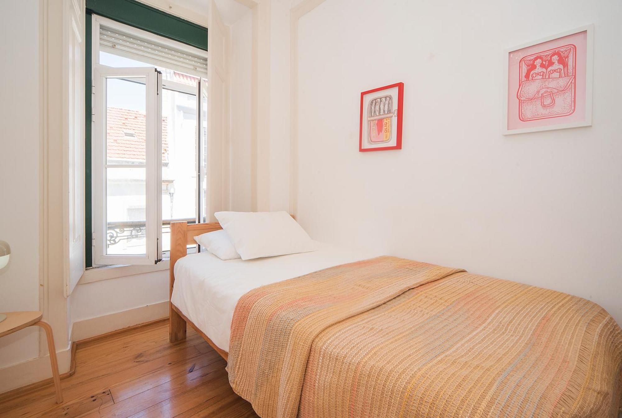 Appartement Com 3 Quartos Muito Acolhedores Nos Anjos Lisboa
