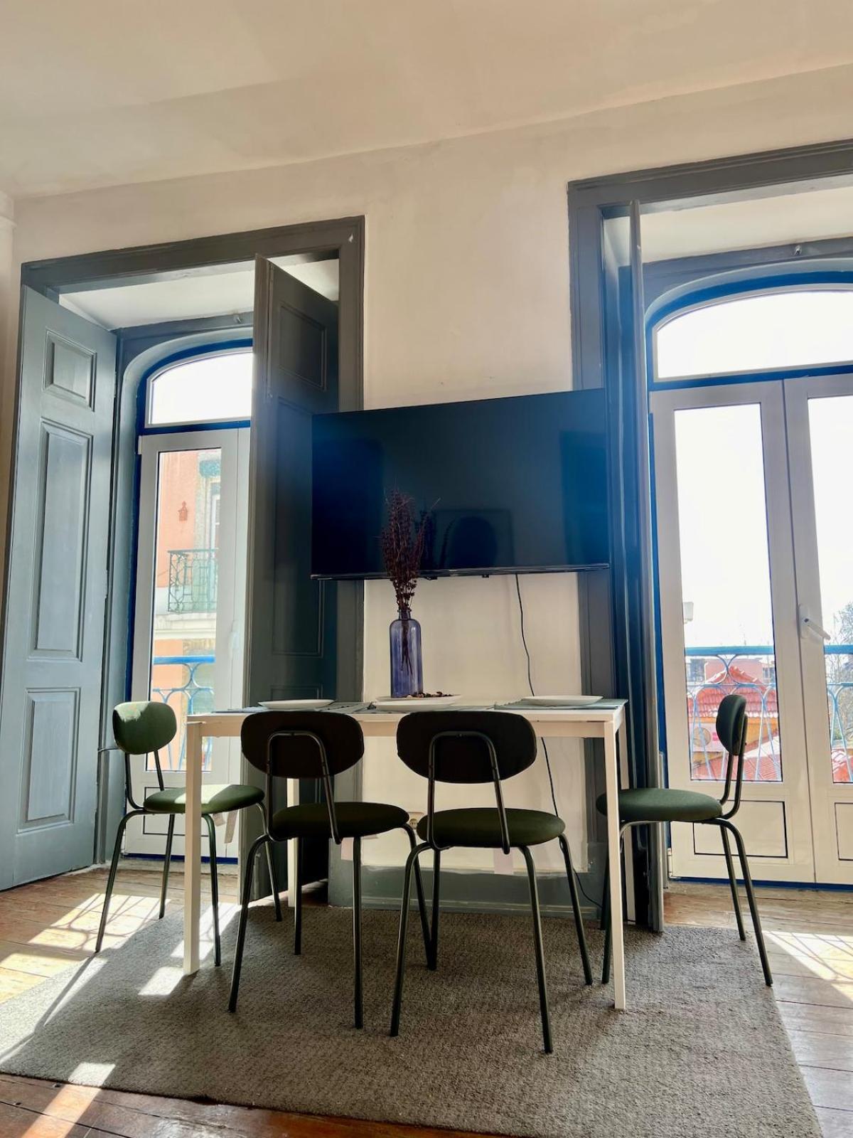 3 Bedroom With Balcony Appartement