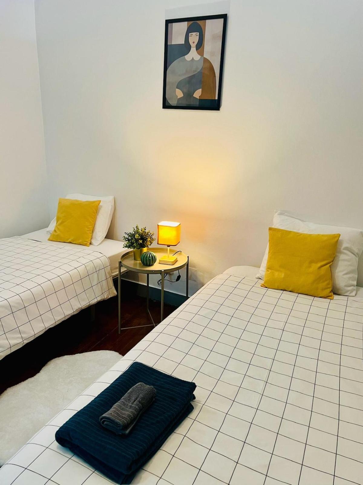 Appartement 3 Bedroom With Balcony *