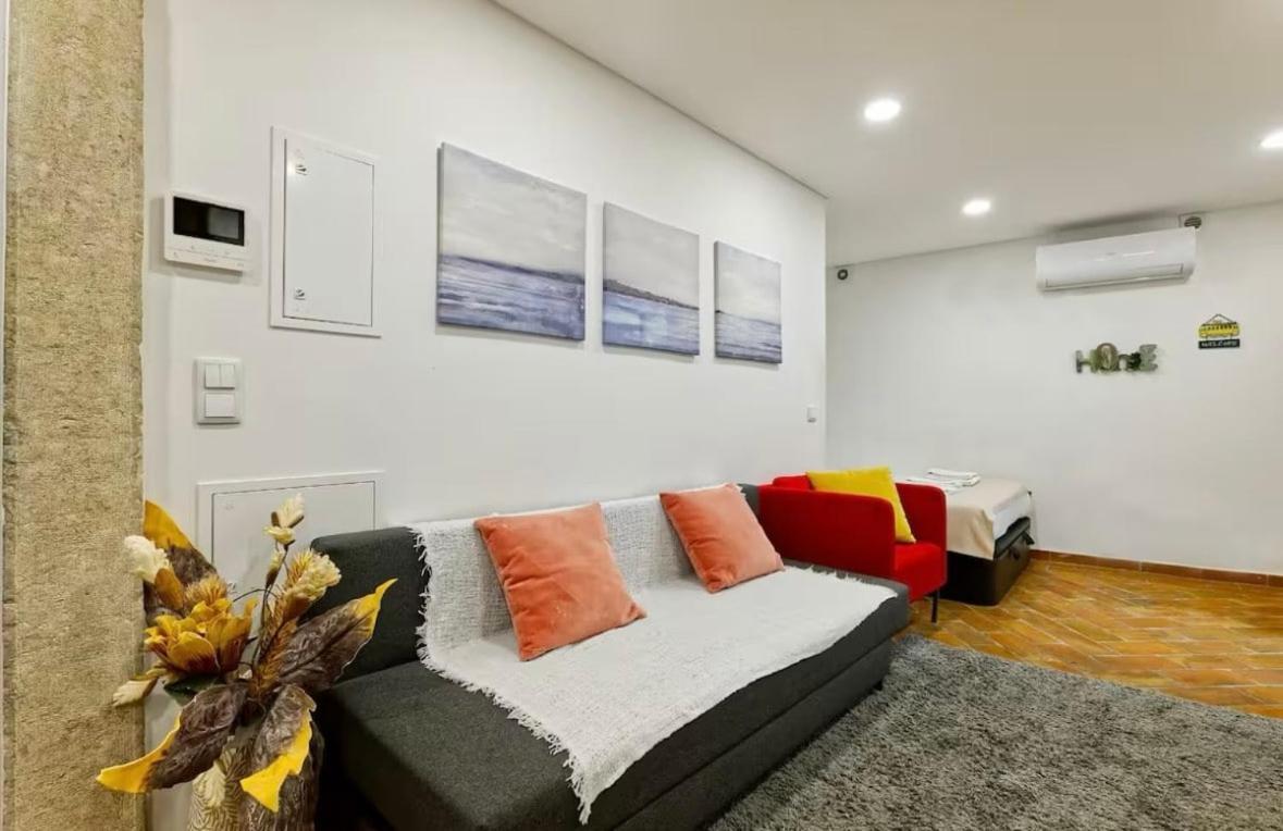 Appartement Homey Haven With A Rustic Charm Lisboa
