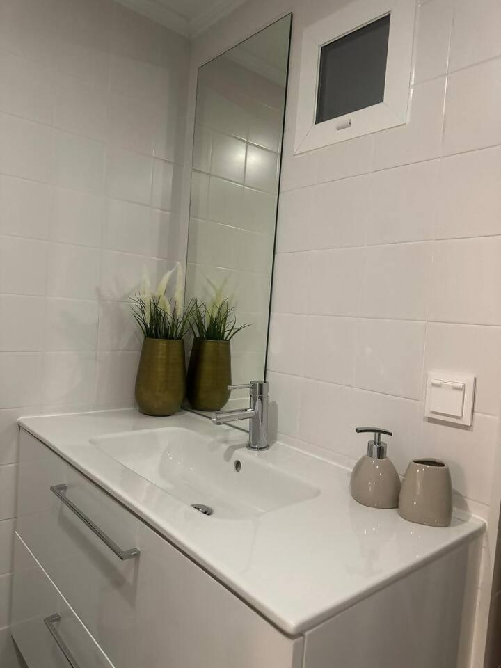 Appartement Stylish Renovated In Chiado