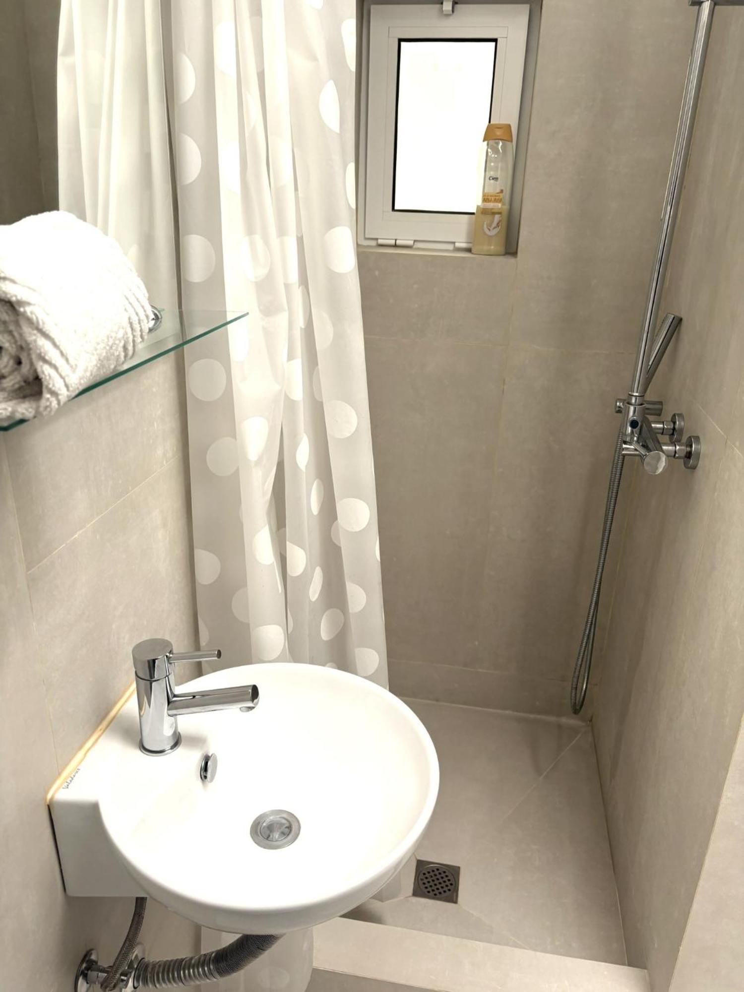 Fabulous T2 With Balcony In Rossio Appartement Lissabon