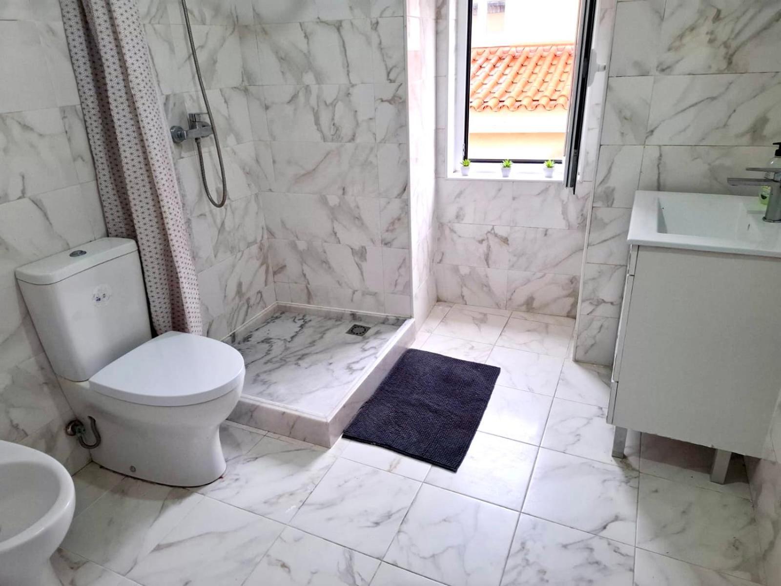 New, Cozy, Flat * Lissabon