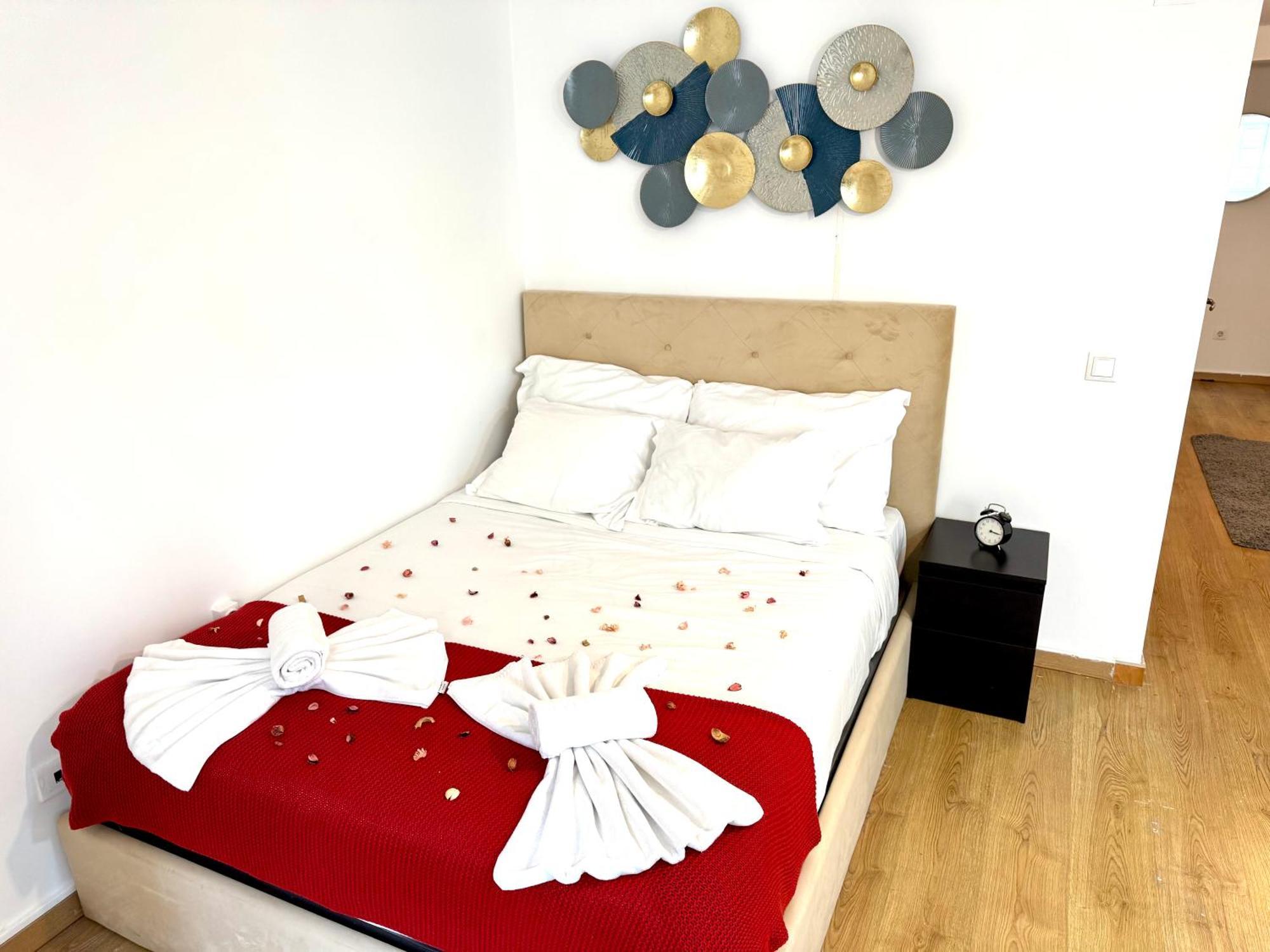 New, Cozy, Flat Apartment