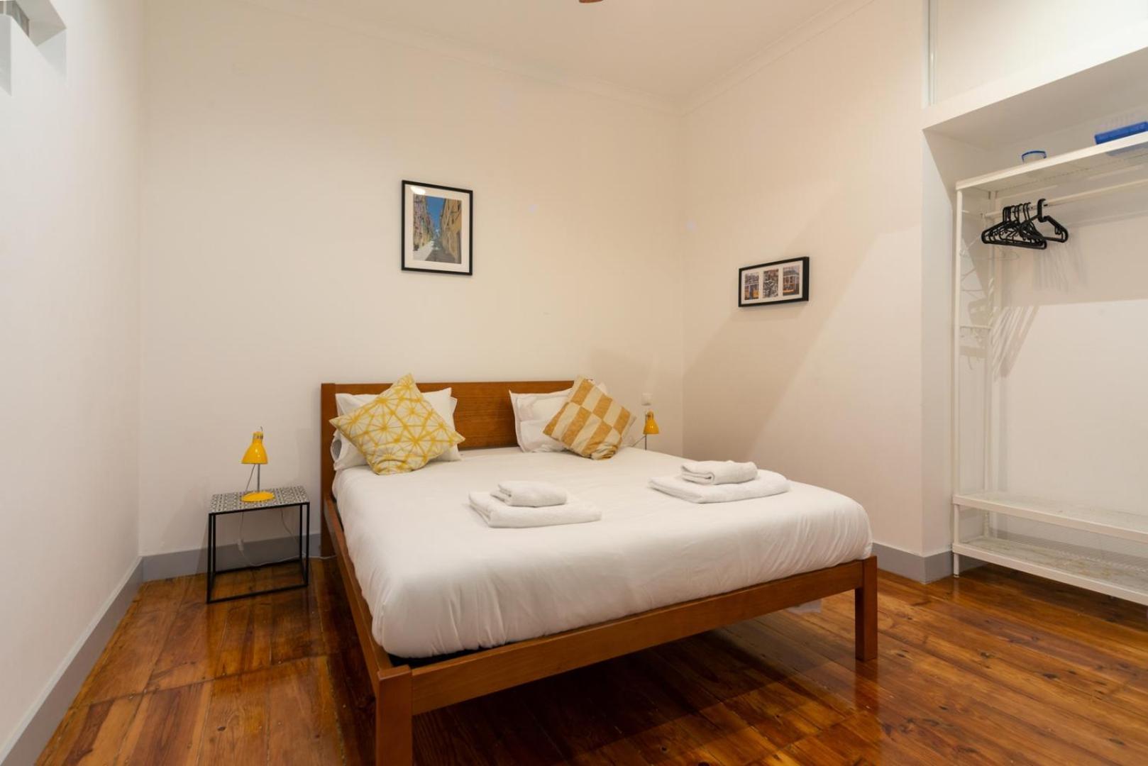 Old Style Fully Renewed And Spacious 3-bed Appartement Lisboa