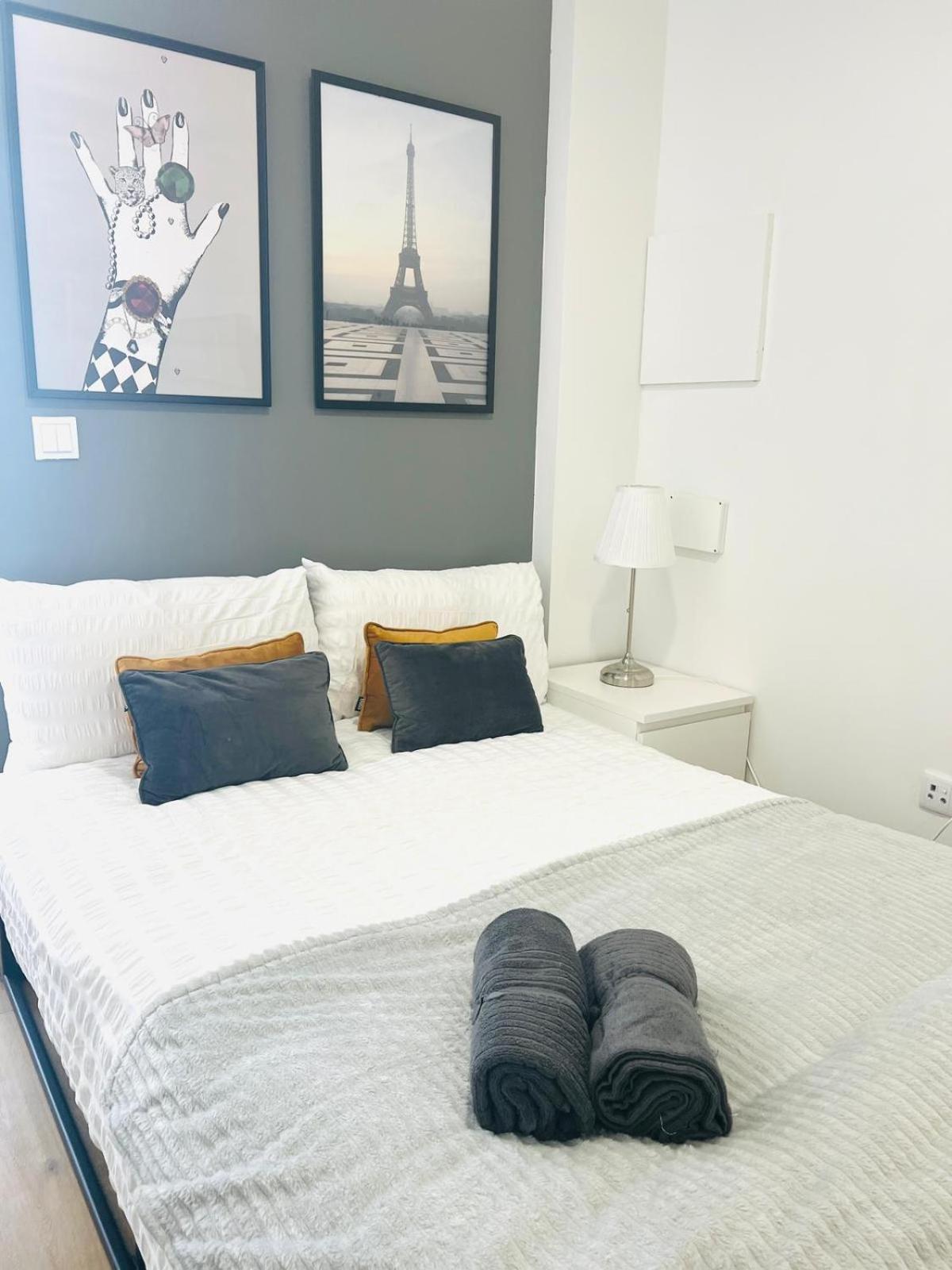Lisbon, Location, Ideal For Tourists Appartement