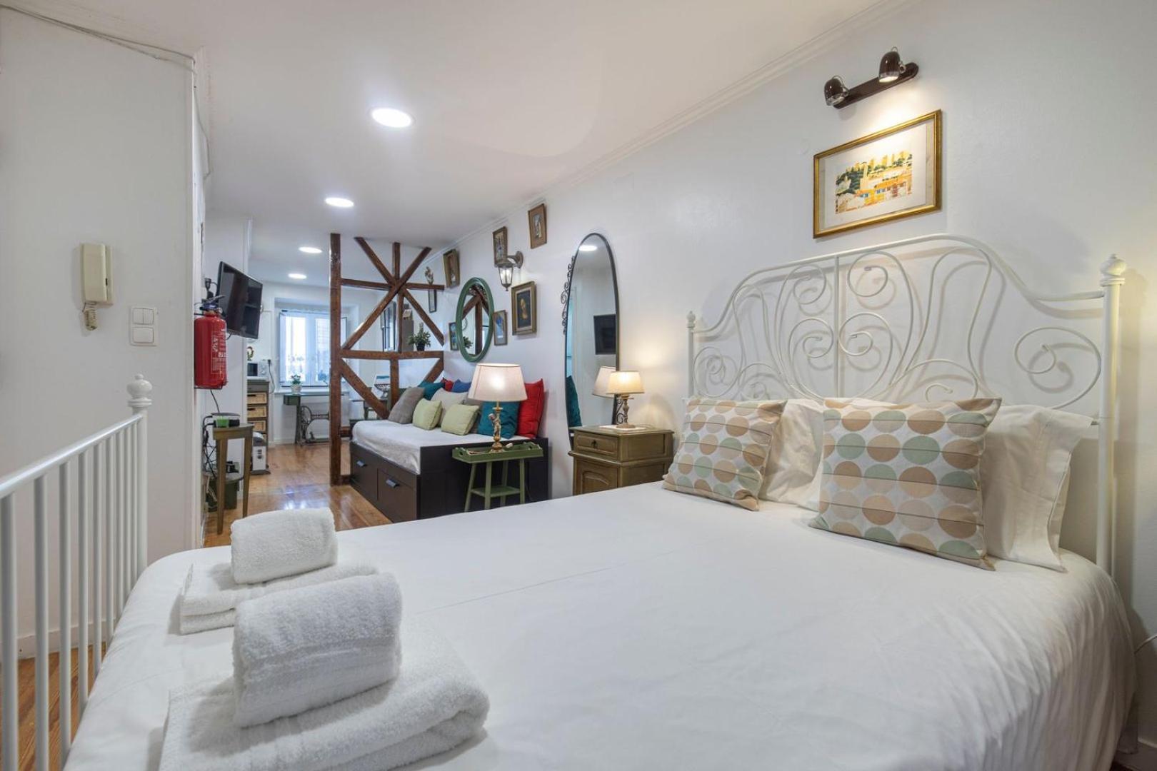 Charming & Cozy - Alfama | By Airnest Apartment Lisbon