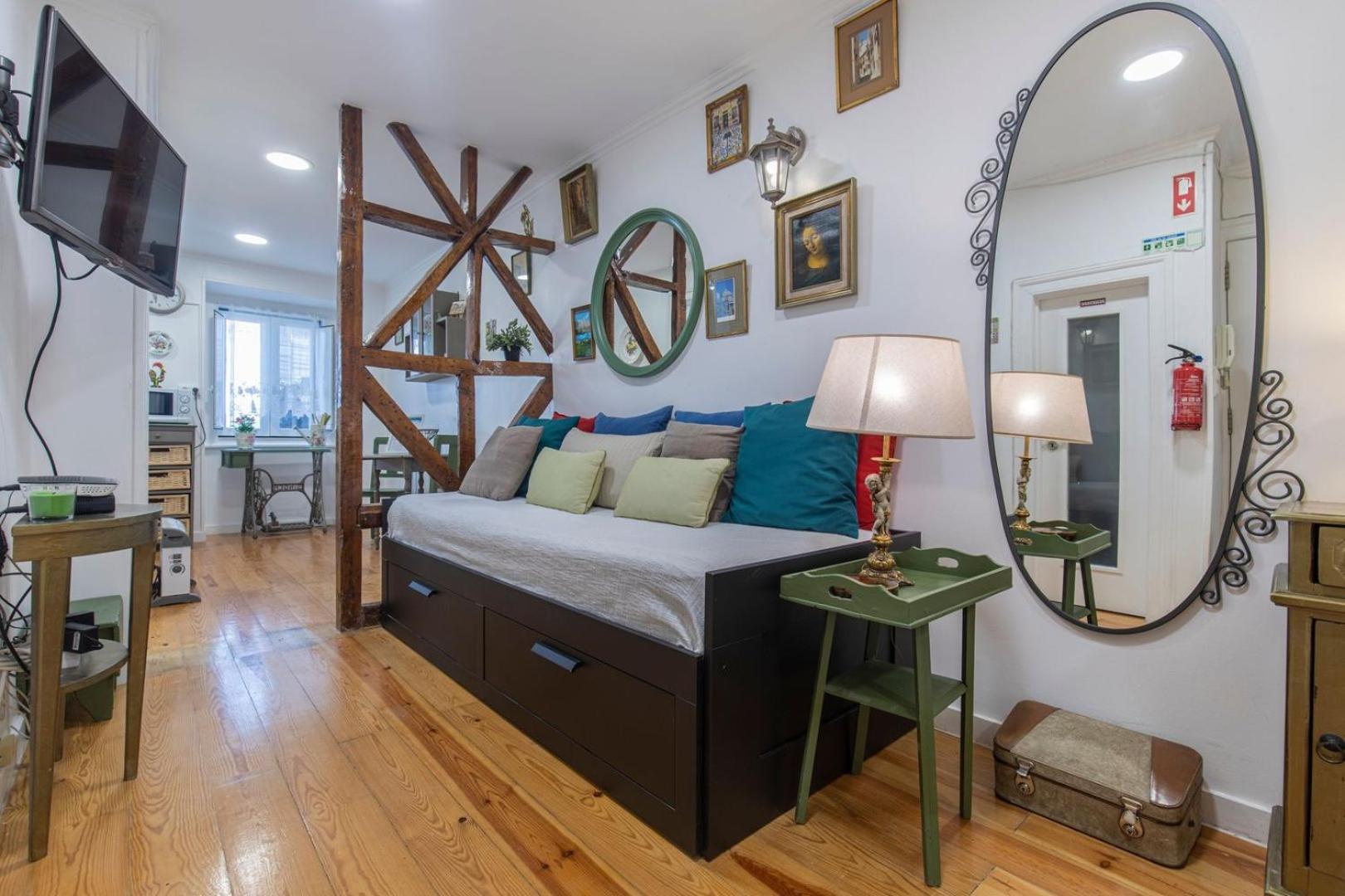 Charming & Cozy - Alfama | By Airnest * Lisbon