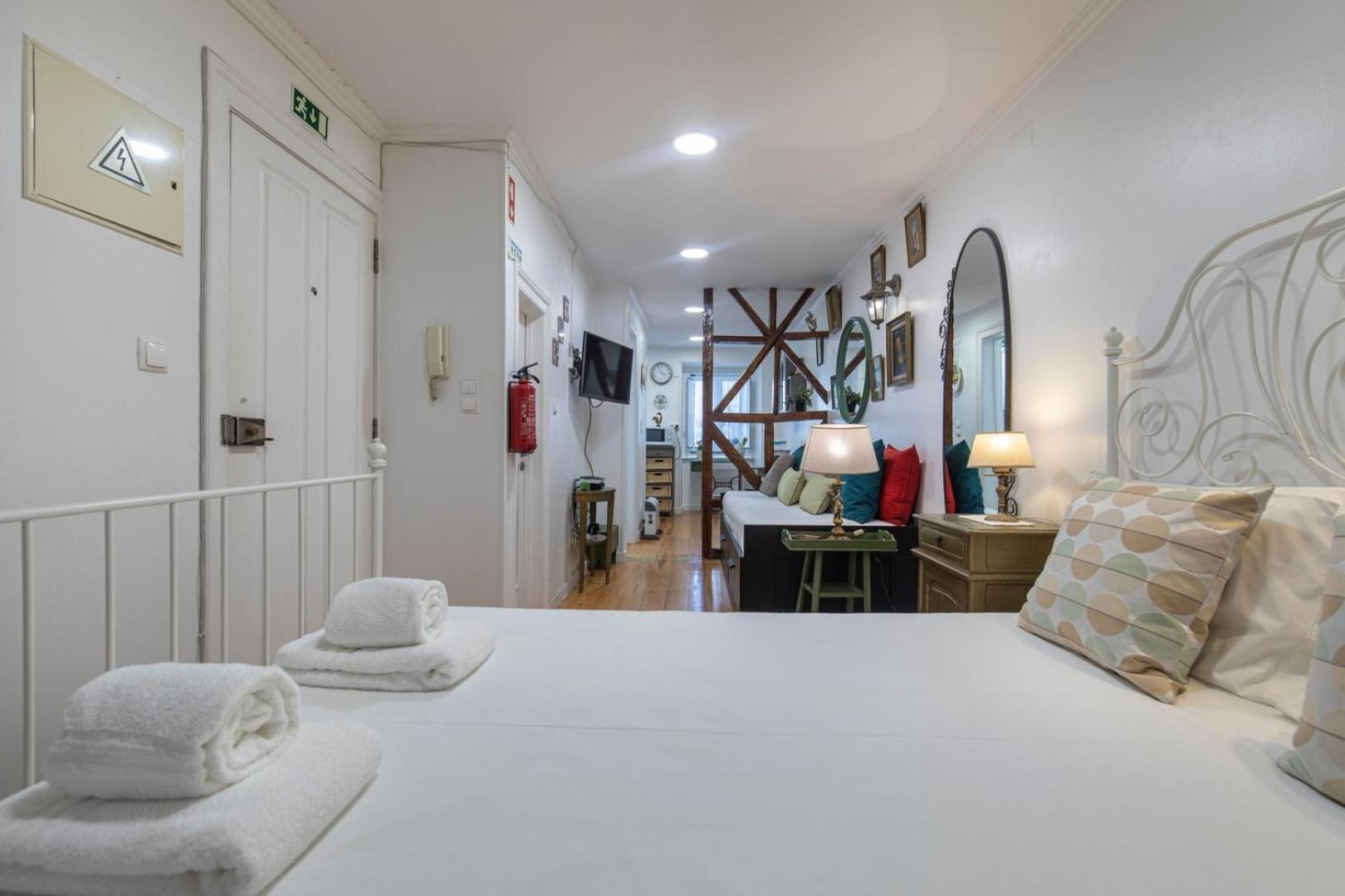 Charming & Cozy - Alfama | By Airnest Apartment