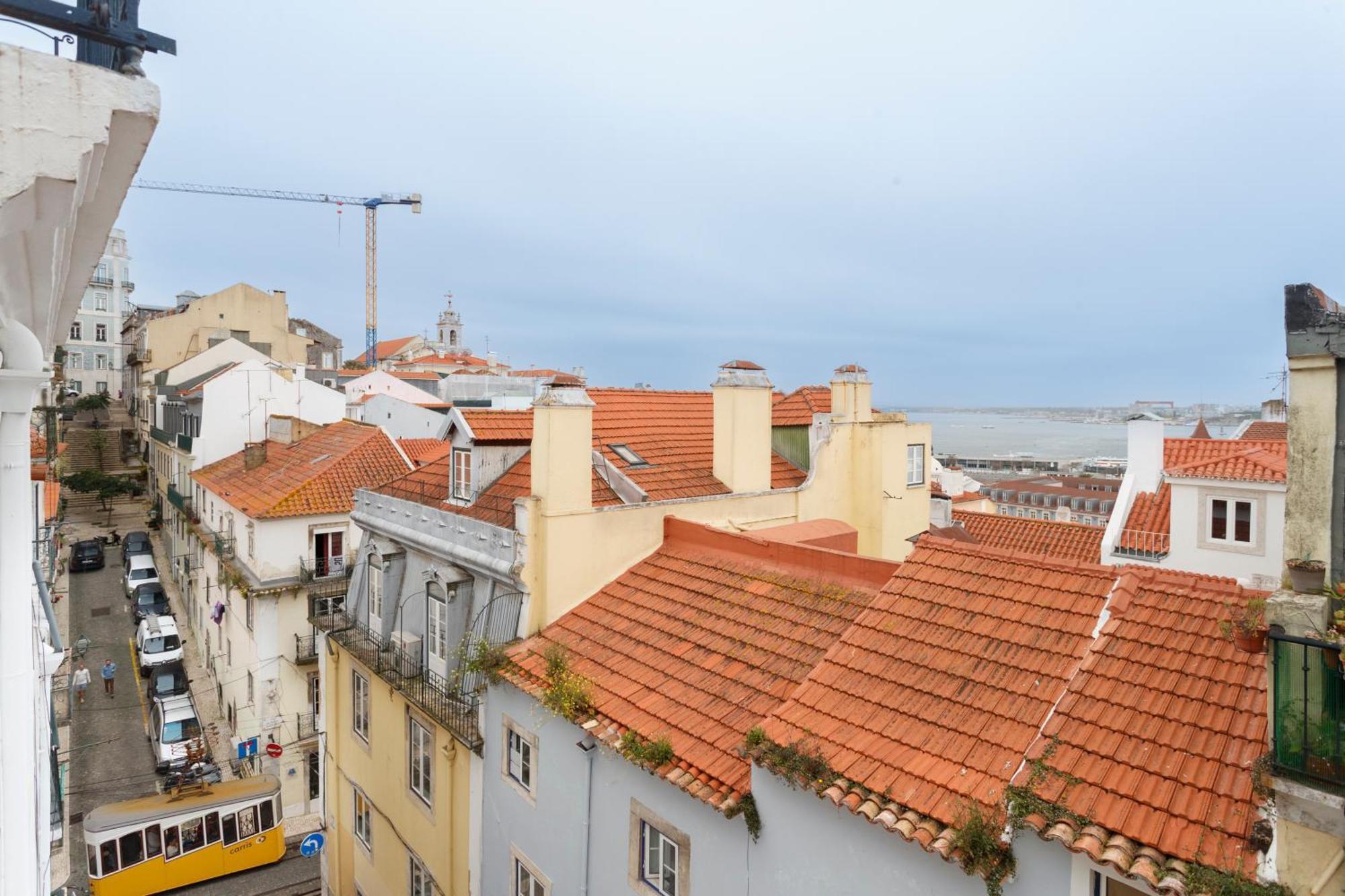 Apartment Bica Blue 1br Loft W Riverview N Ac By Lu Holidays *
