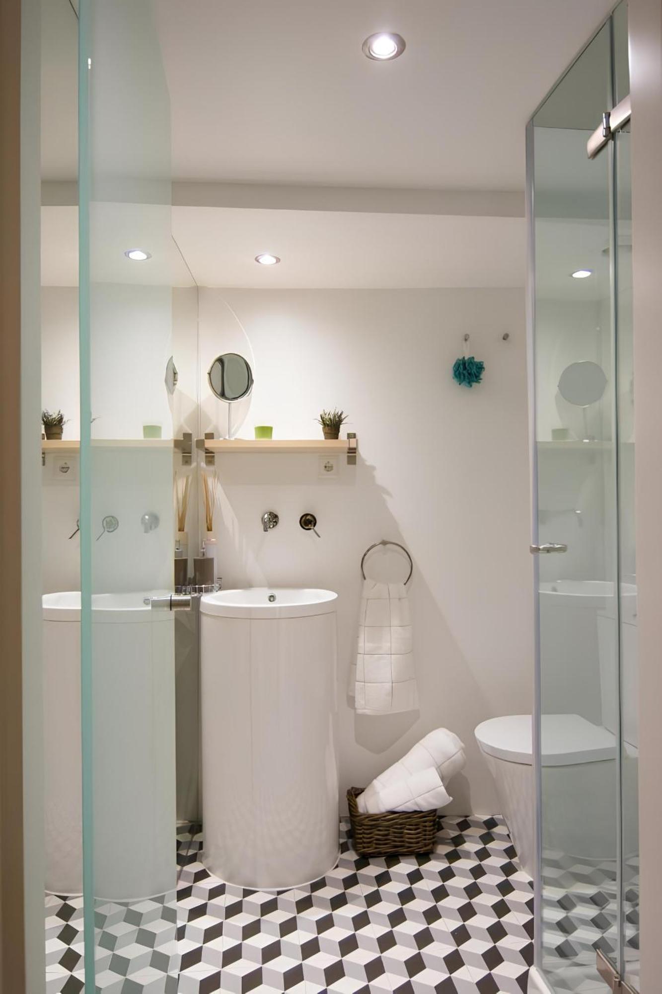 Casa Do Castelo 2- Work Or Relax In The Historic Heart Of Lisbon! Appartement *