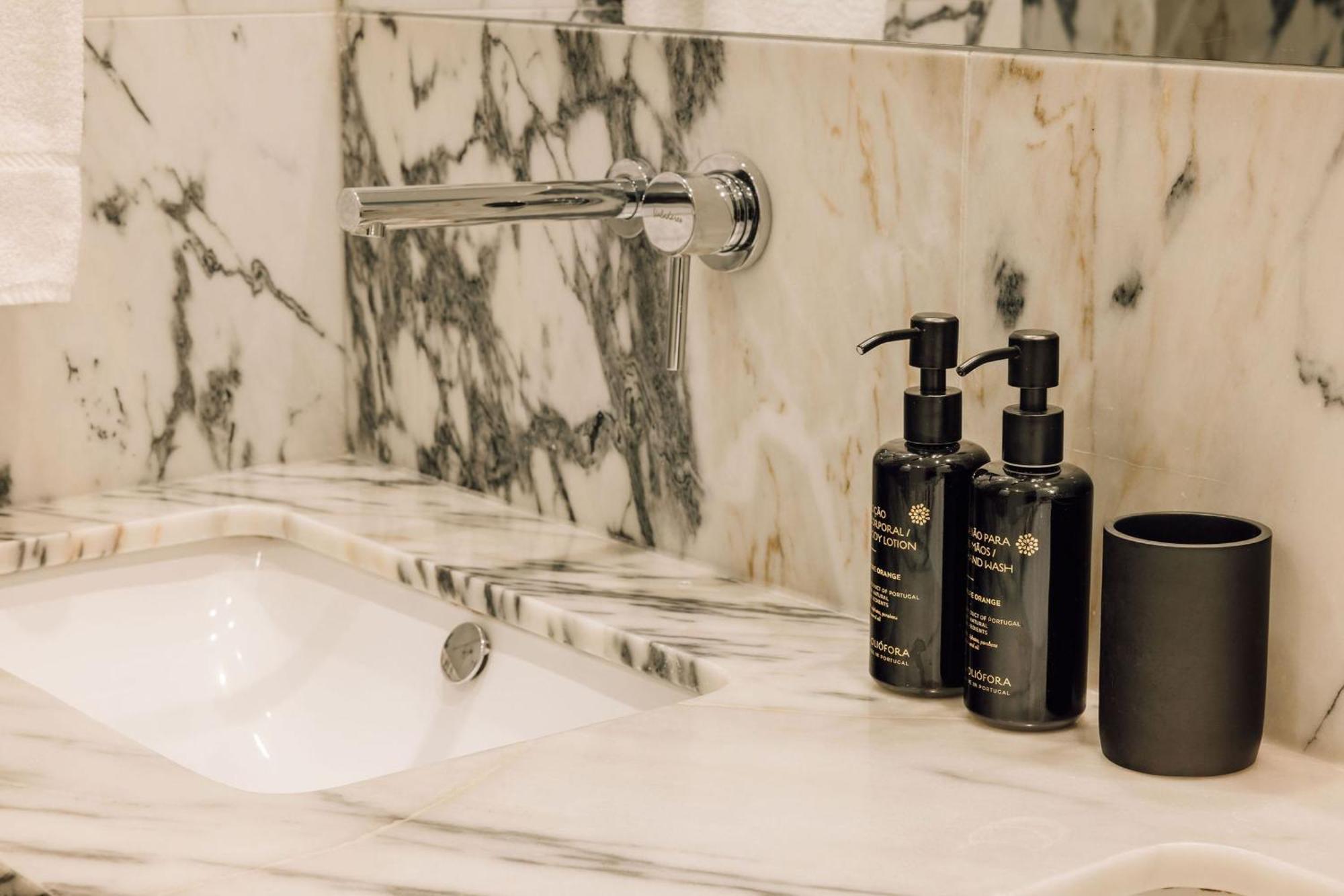 Apartment Ando Living - Sao Nicolau House Lissabon