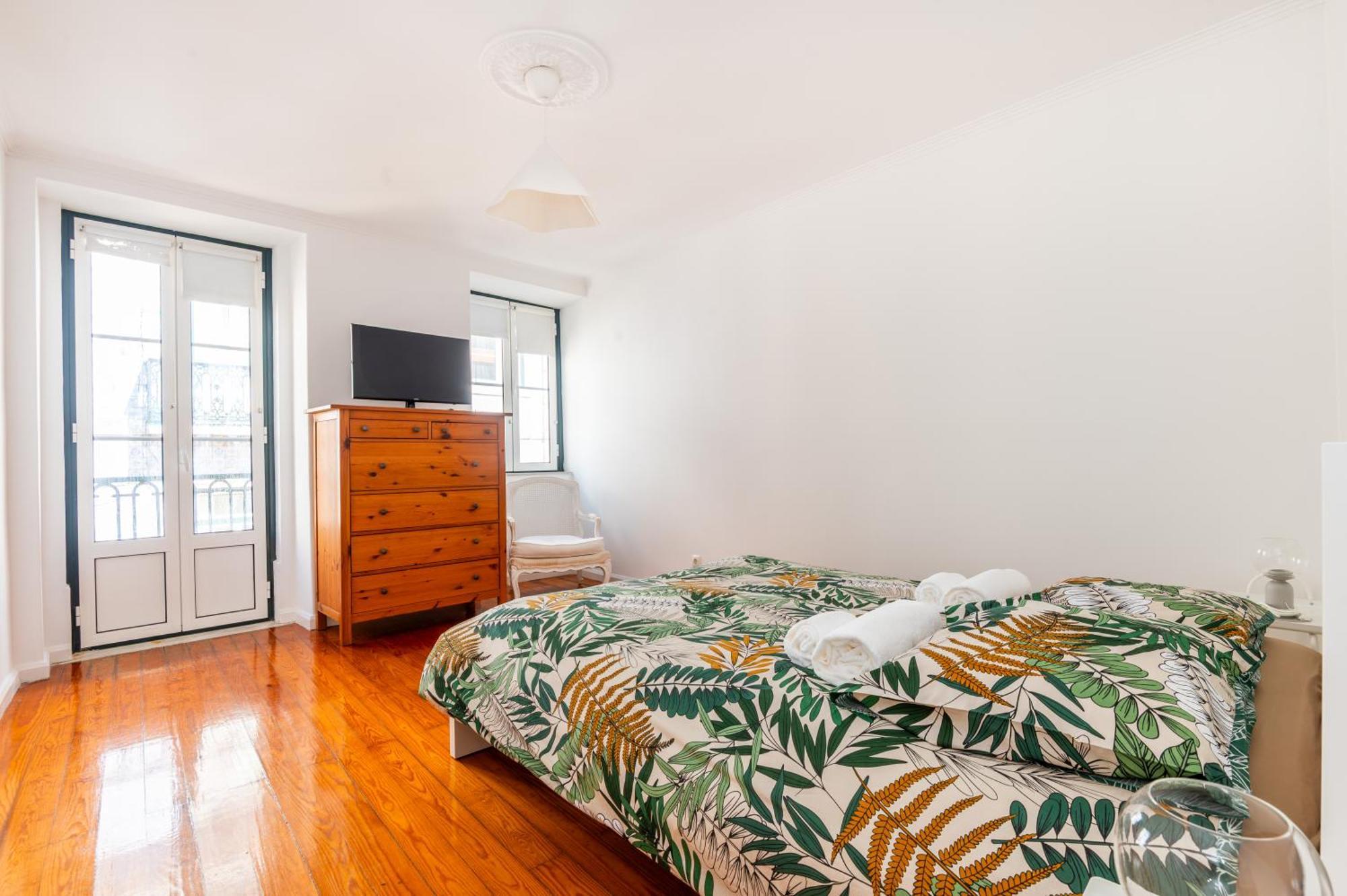 Modern Bairro Alto Albergue