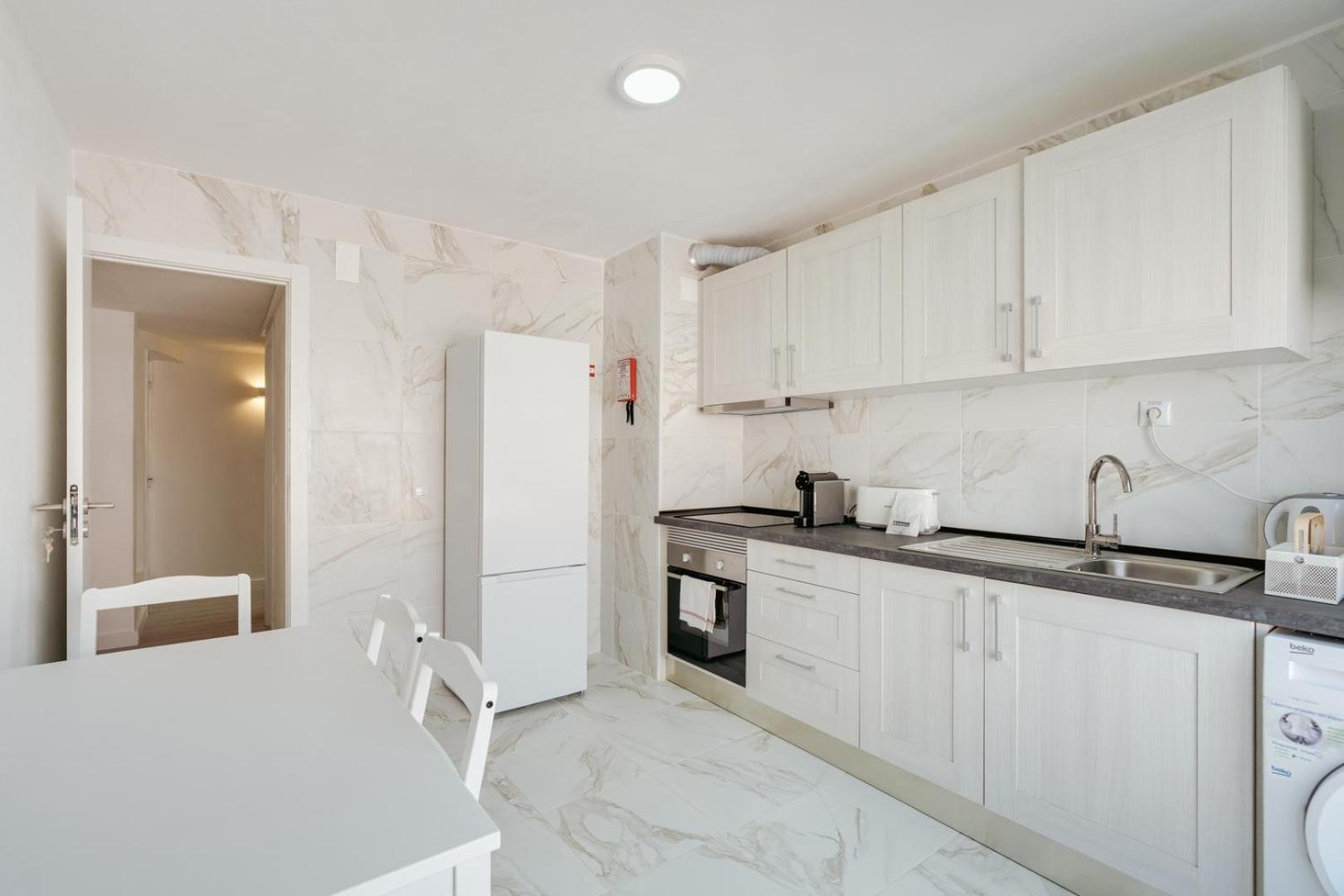 Hostwise - Bright & Family Flat In Paco De Arcos Lisboa
